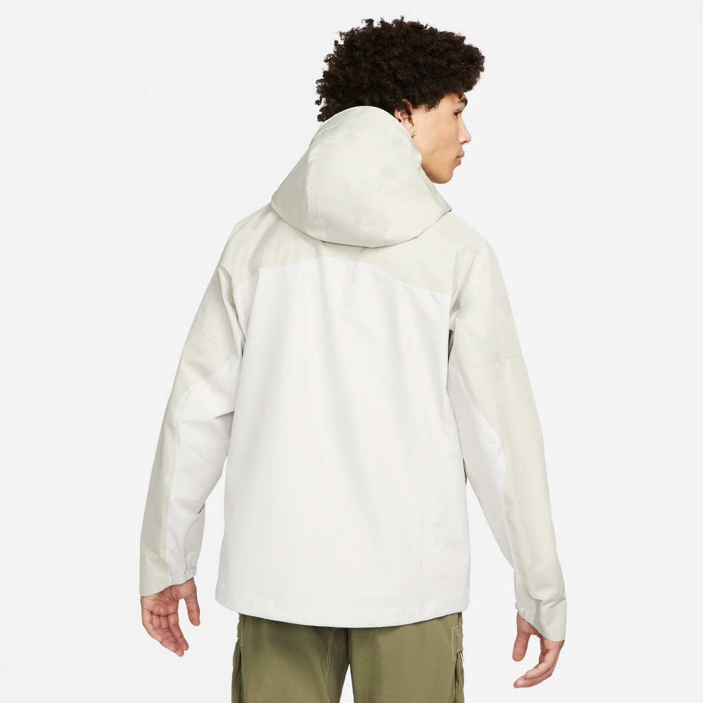 Mens Storm Fit Adv Acg Jacket Nike – Гарантія оригінальності – вид ззаду