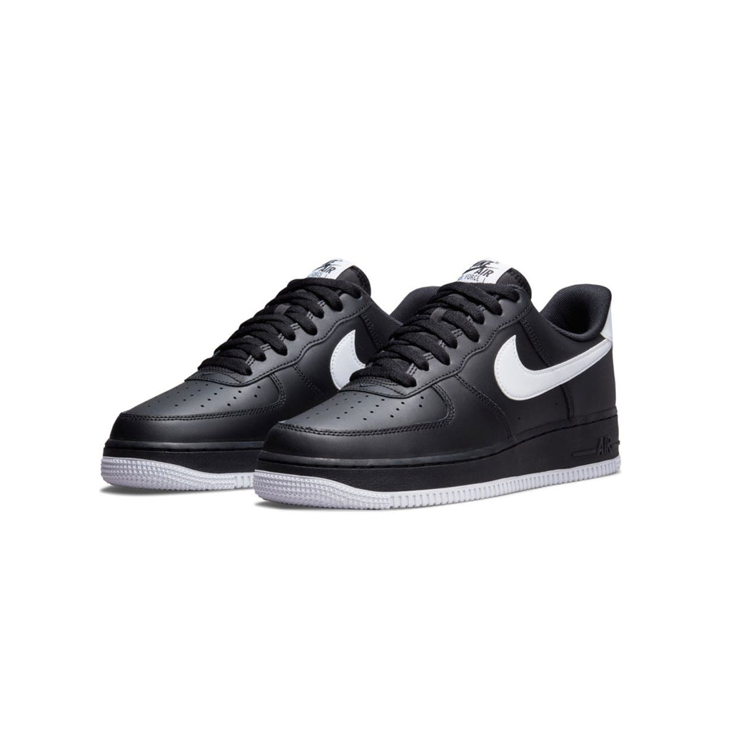 Оригінальна Mens Air Force 1 07 Shoes Black Nike – вид ззаду