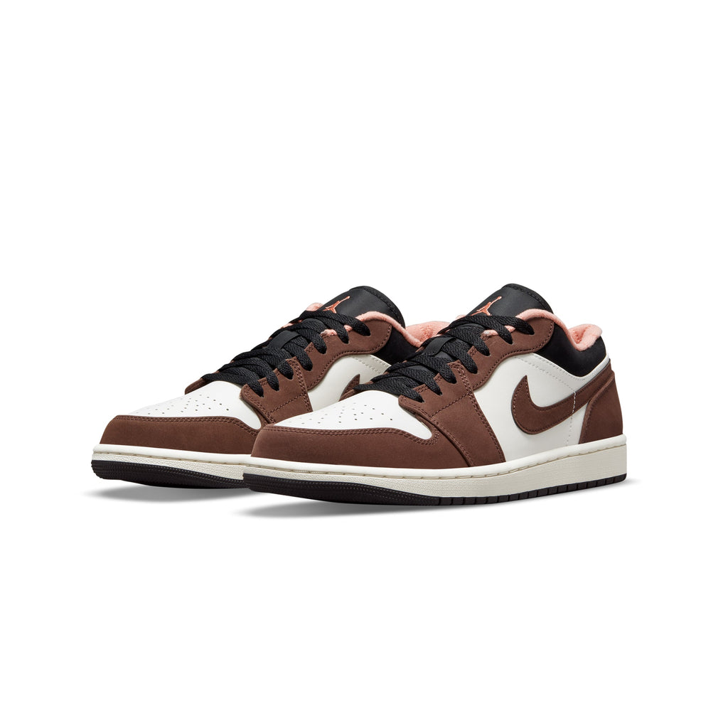 Оригінальна 1 Mens Low Se Shoe Lt Chocolate Air jordan – вид ззаду