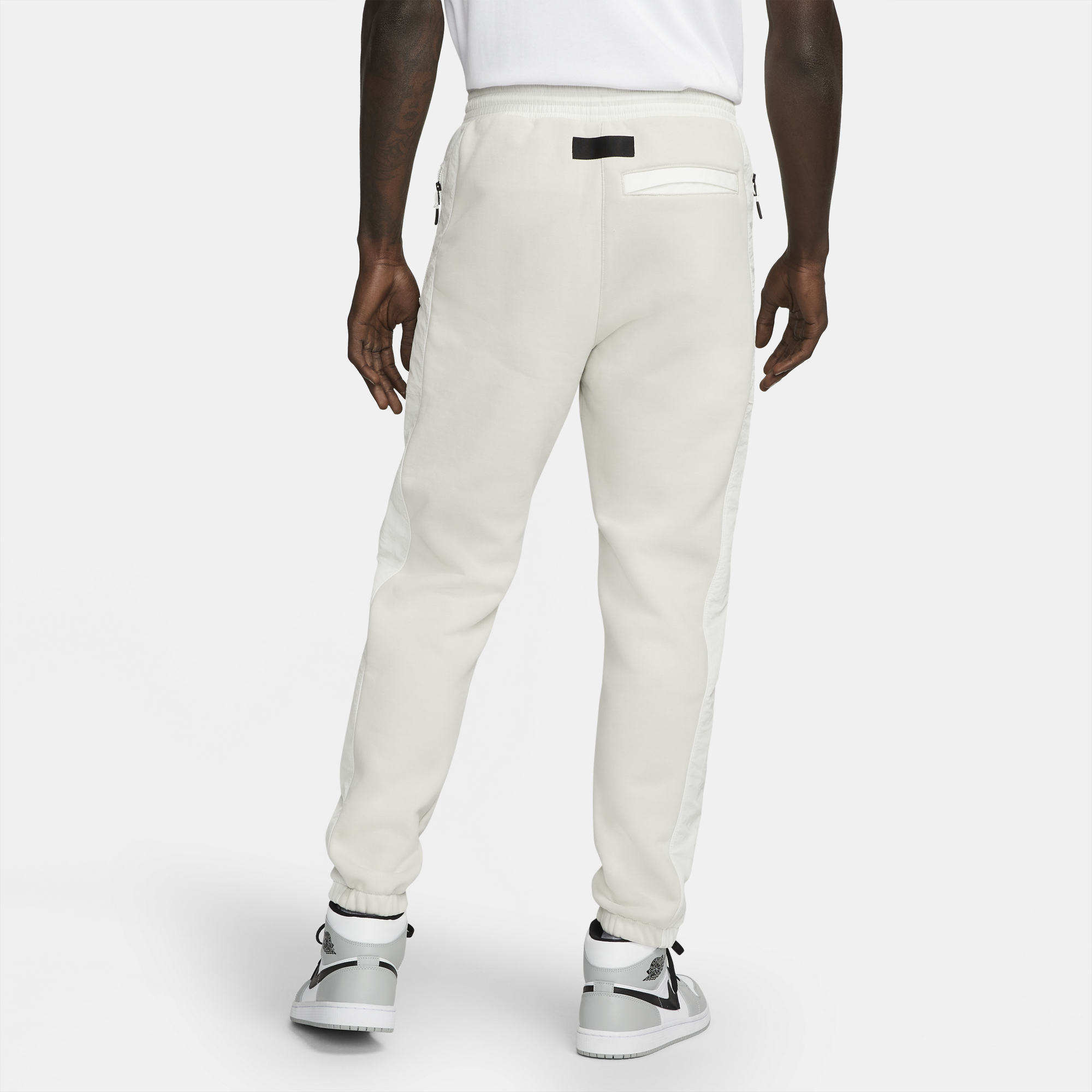 Оригінальна Mens 23 Engineered Fleece Pants Light Bone Air jordan – детальний вид