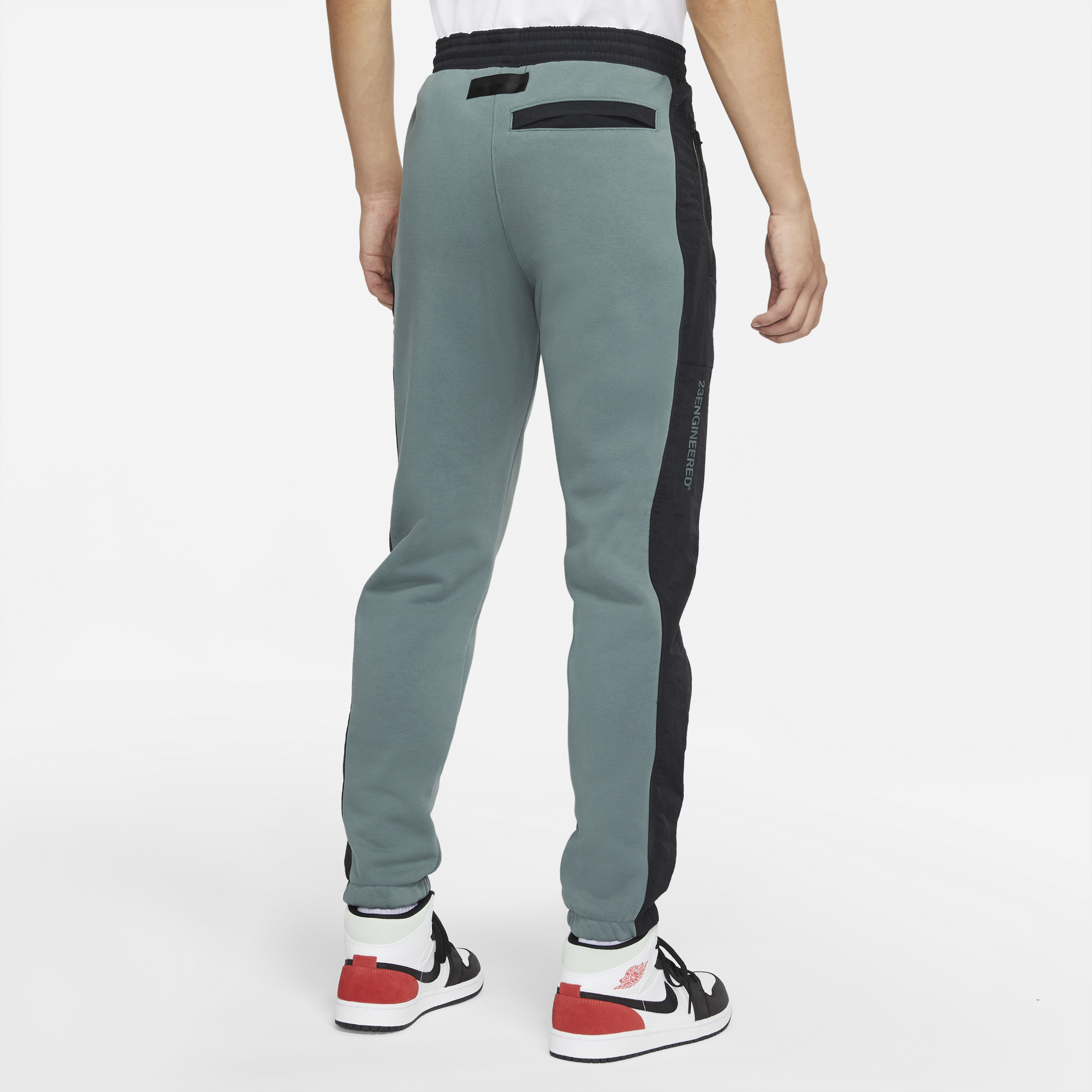 Mens 23 Engineered Fleece Pants Hasta Air jordan оригінал – Купити в Україні – збільшений вид