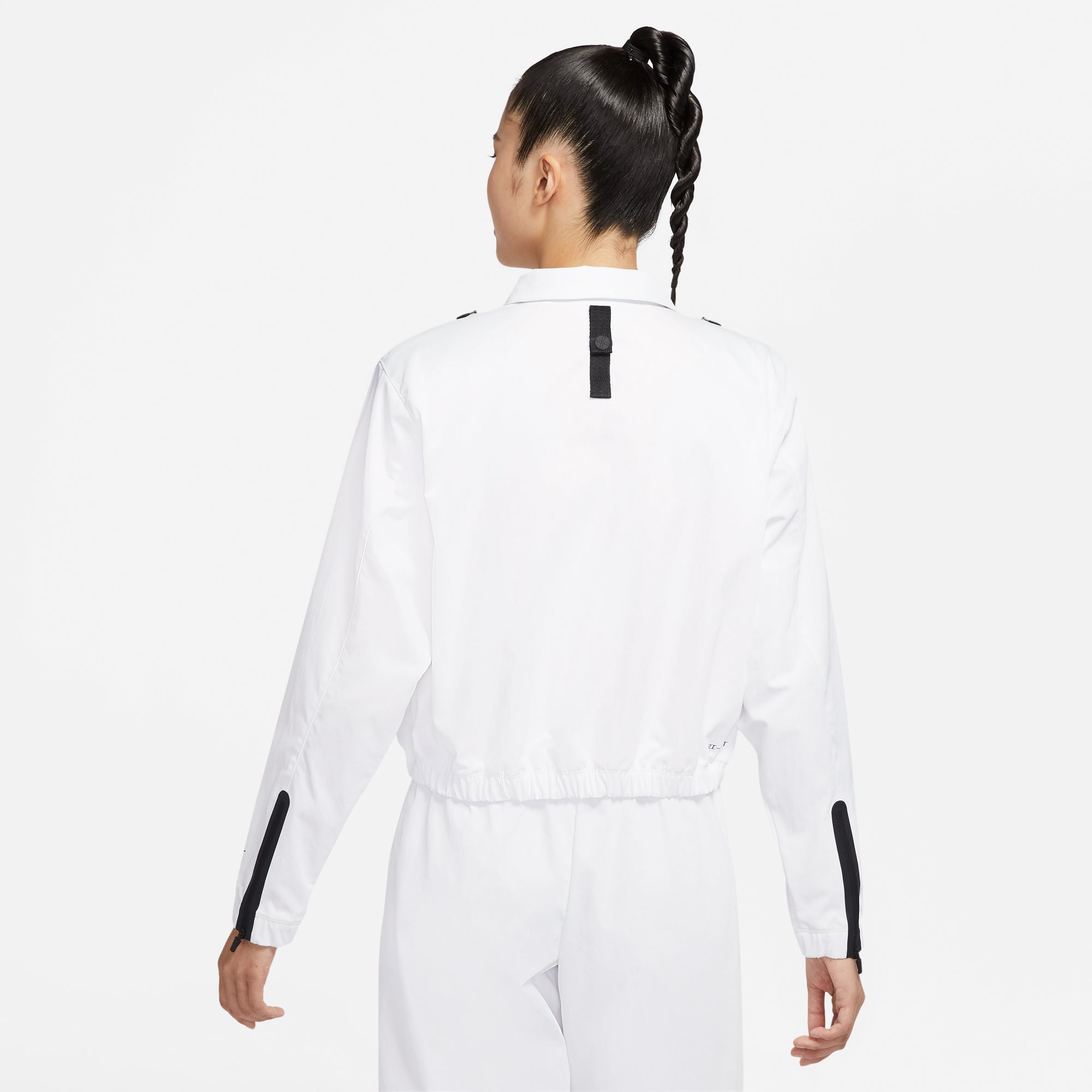 Оригінальна Womens Sportswear Tech Pack Jacket White Nike – детальний вид