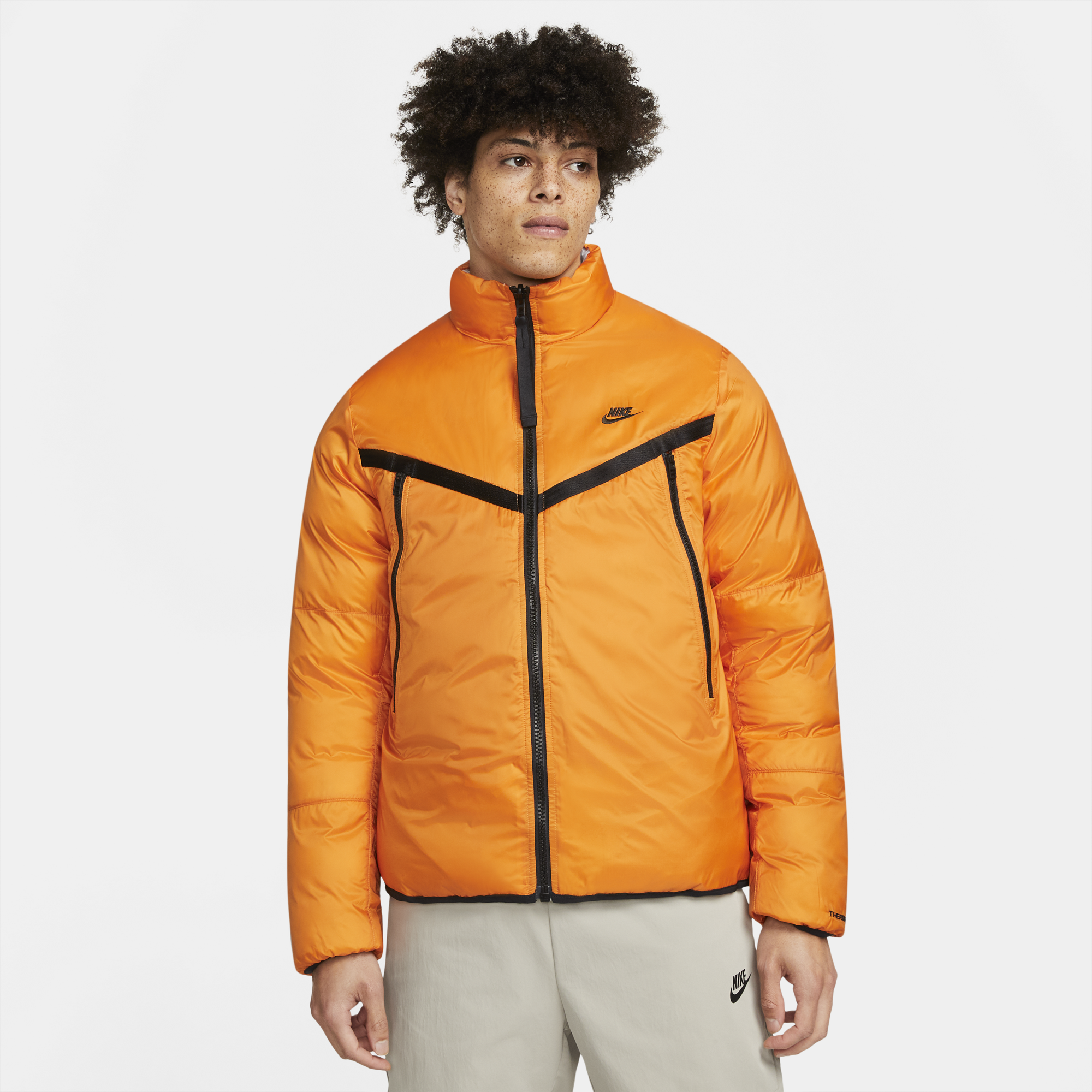 Mens Sportswear Therma Fit Repel Reversible Jacket Light Curry Nike – Гарантія оригінальності – детальний вид - NIKE
