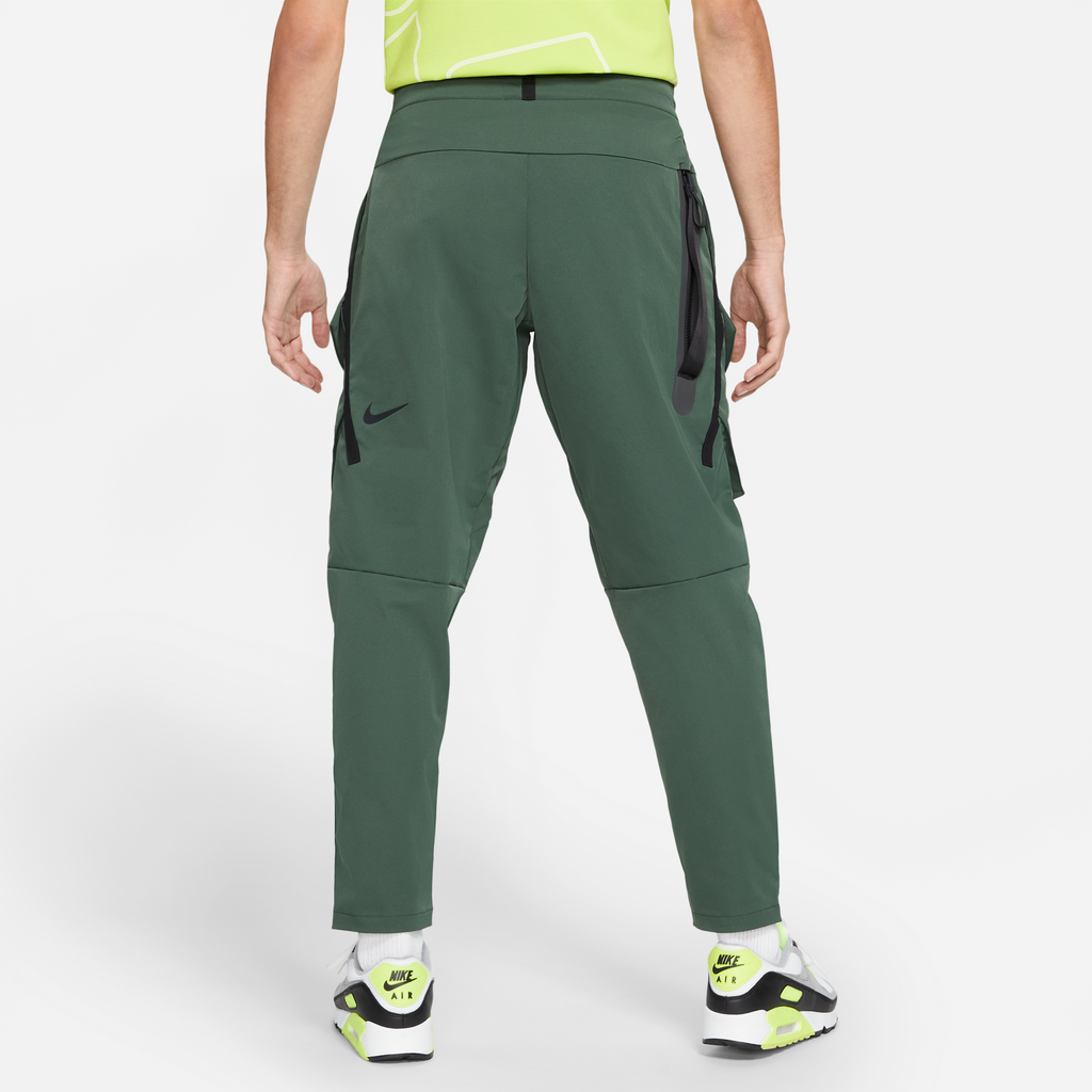 Оригінальна Mens Sportswear Tech Pack Jade Cargo Pants Nike – детальний вид