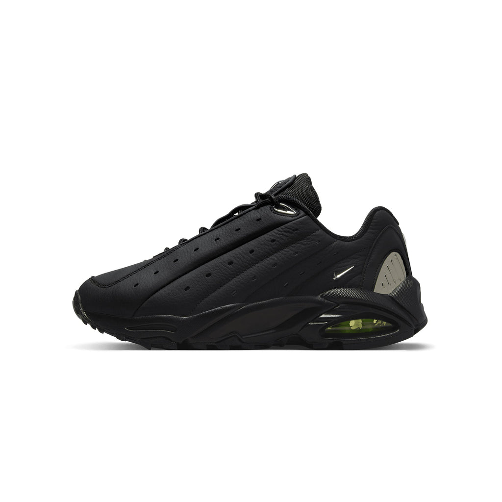 Оригінальна Nocta Hot Step Air Terra Shoes Nike – боковий вид