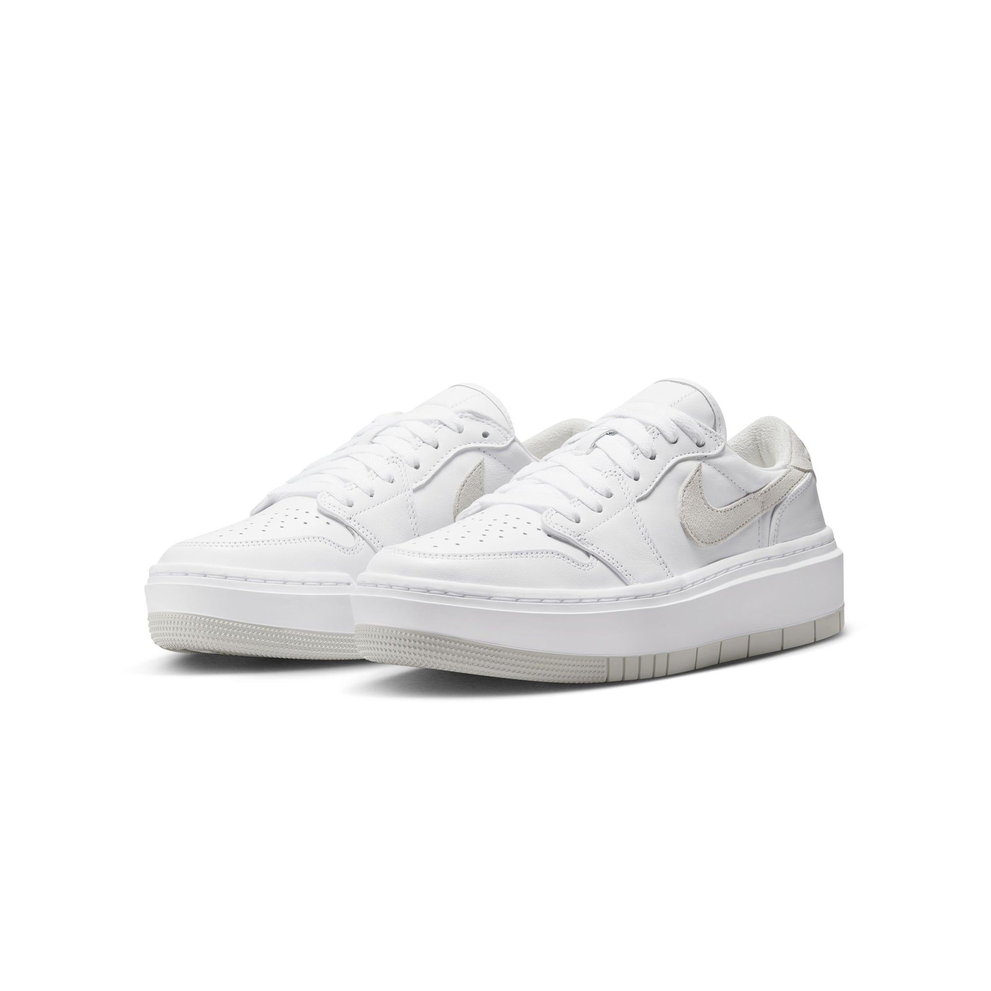 1 Womens Elevate Low Shoes Air jordan оригінал – Купити в Україні – вид ззаду