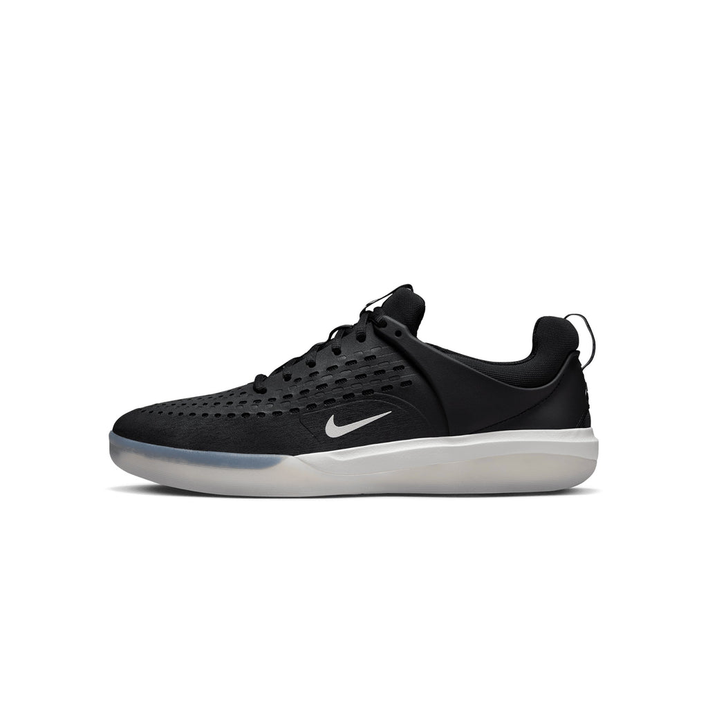 Оригінальна Mens Nyjah 3 Shoes Nike – боковий вид