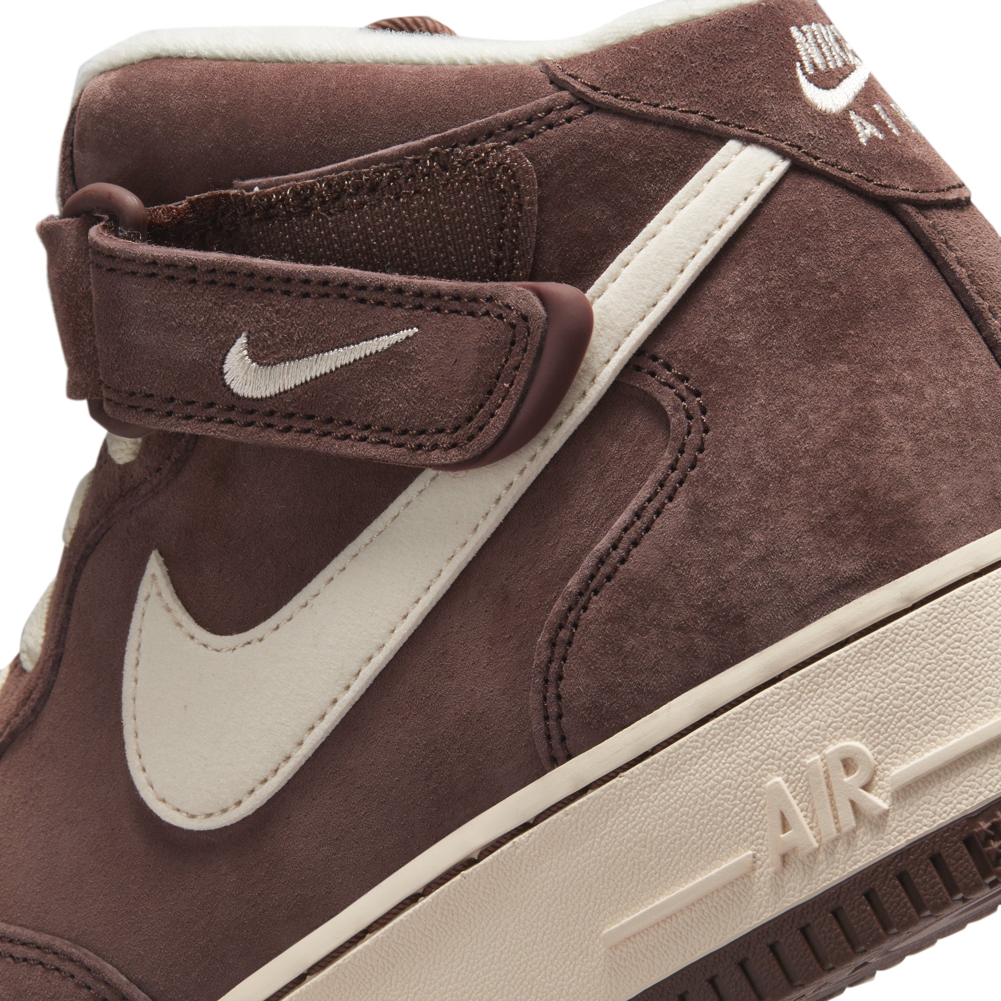 Оригінальна Air Force 1 MID 07 Qs Shoes Nike – збільшений вид - NIKE