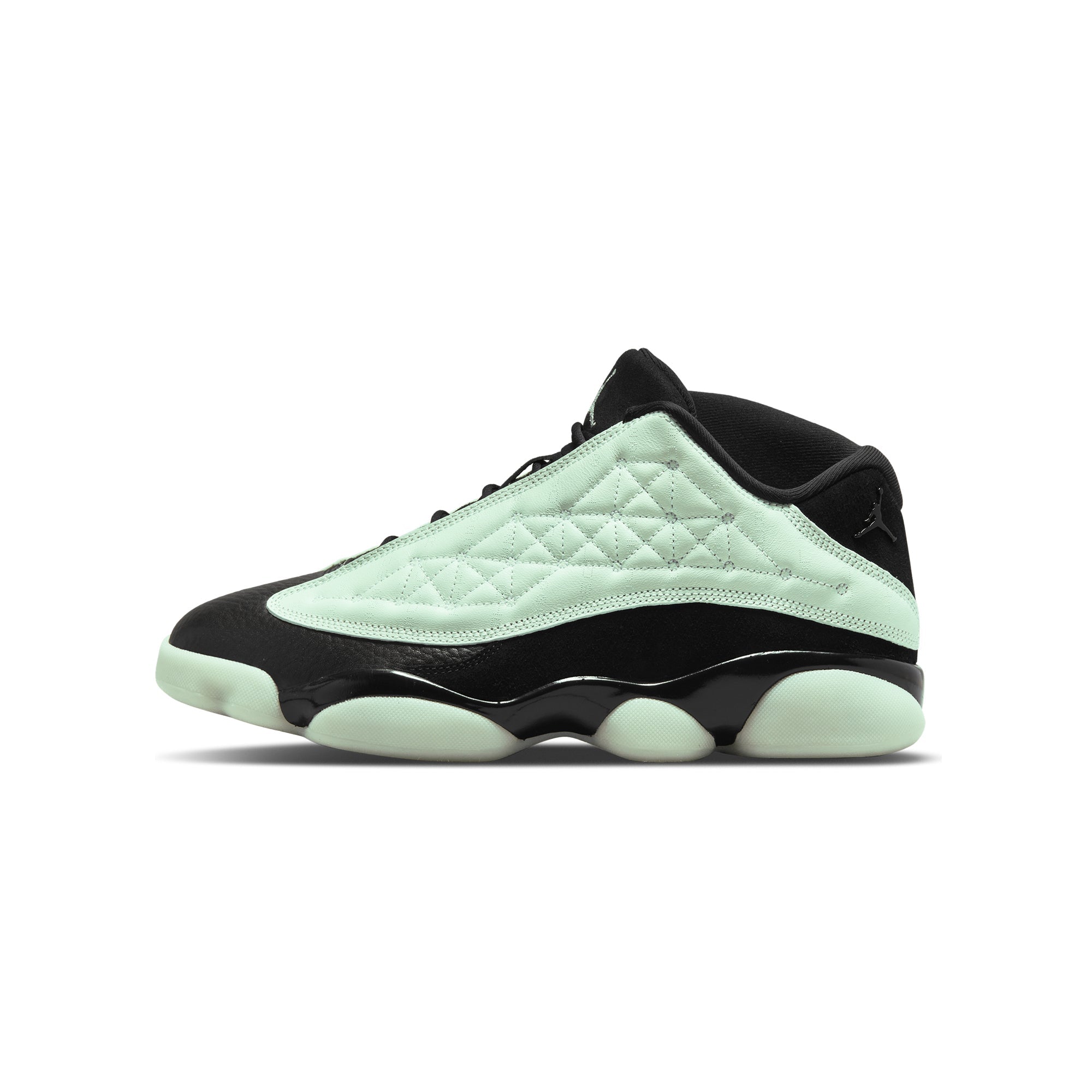Оригінальна 13 Mens Retro Low Gc Shoe Barely Green Air jordan – боковий вид