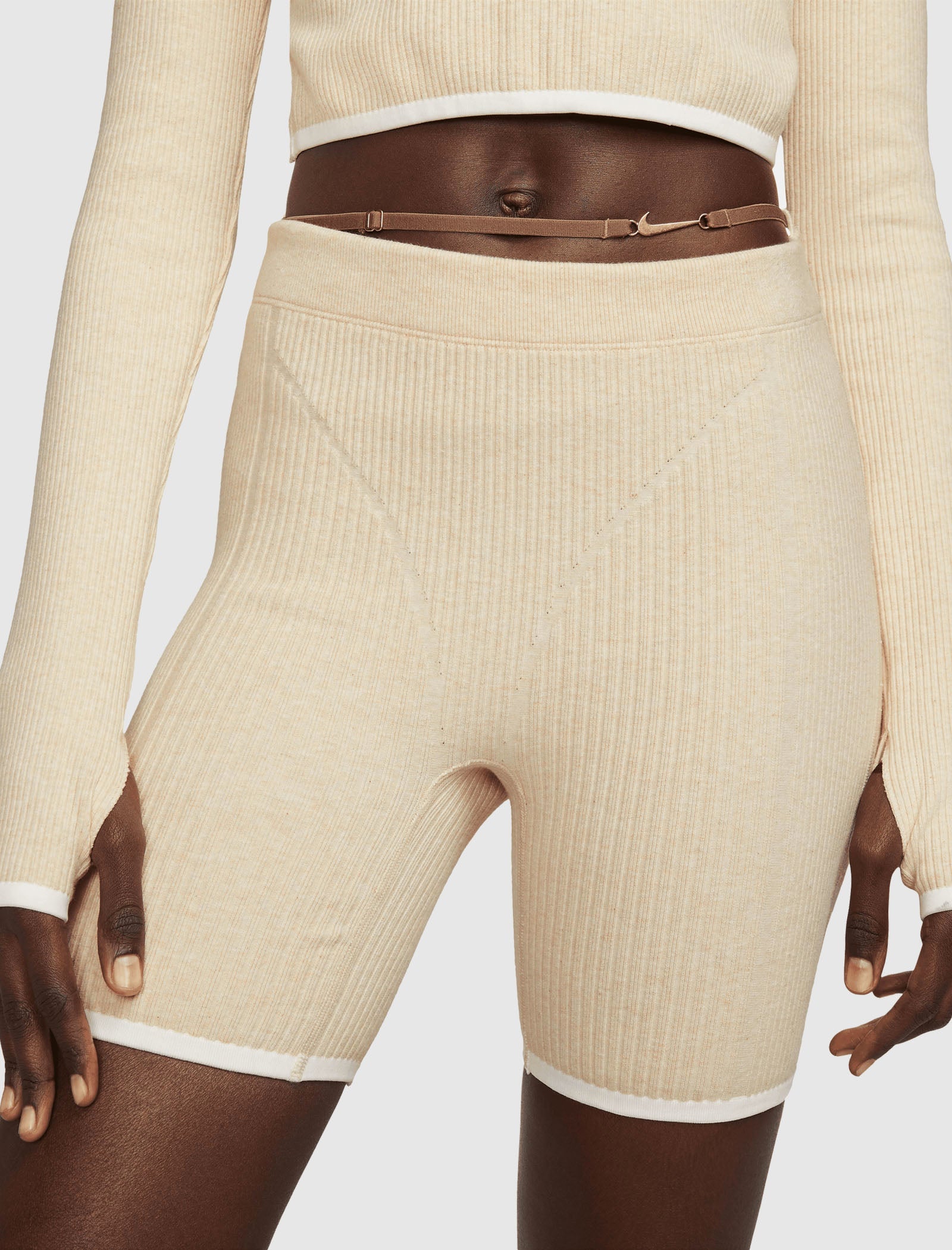 Womens Nrg Eu Tight Short Nike – Гарантія оригінальності – боковий вид