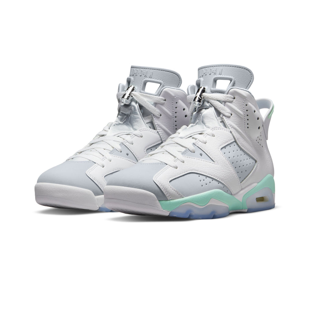 Оригінальна Womens 6 Retro Mint Foam Shoes Air jordan – вид ззаду