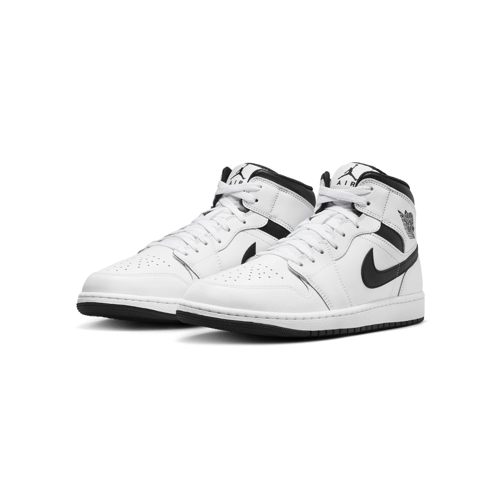1 Mens MID Shoes Air jordan оригінал – Купити в Україні – вид ззаду