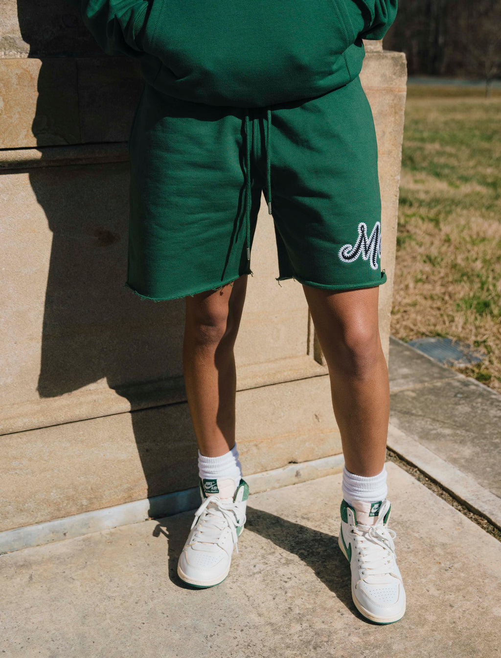 Оригінальна Amm Cursive Sweatshort A ma maniere – вид ззаду