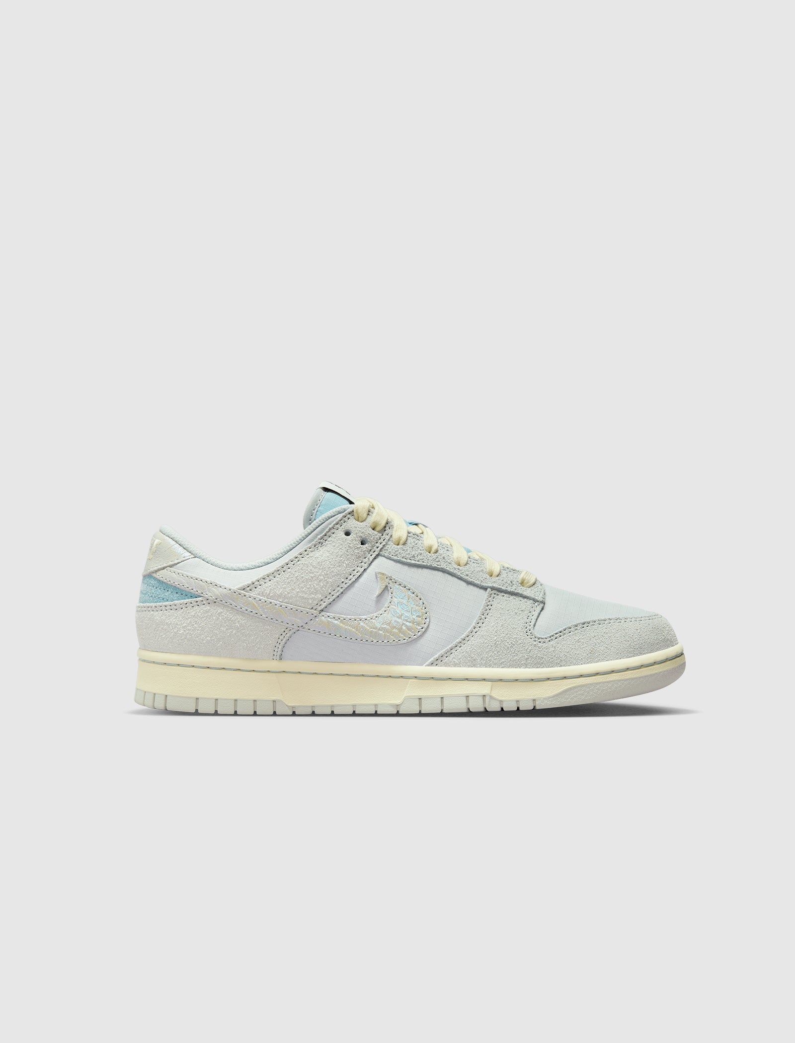 Nike Footwear оригінал | Швидка доставка Україна – боковий вид