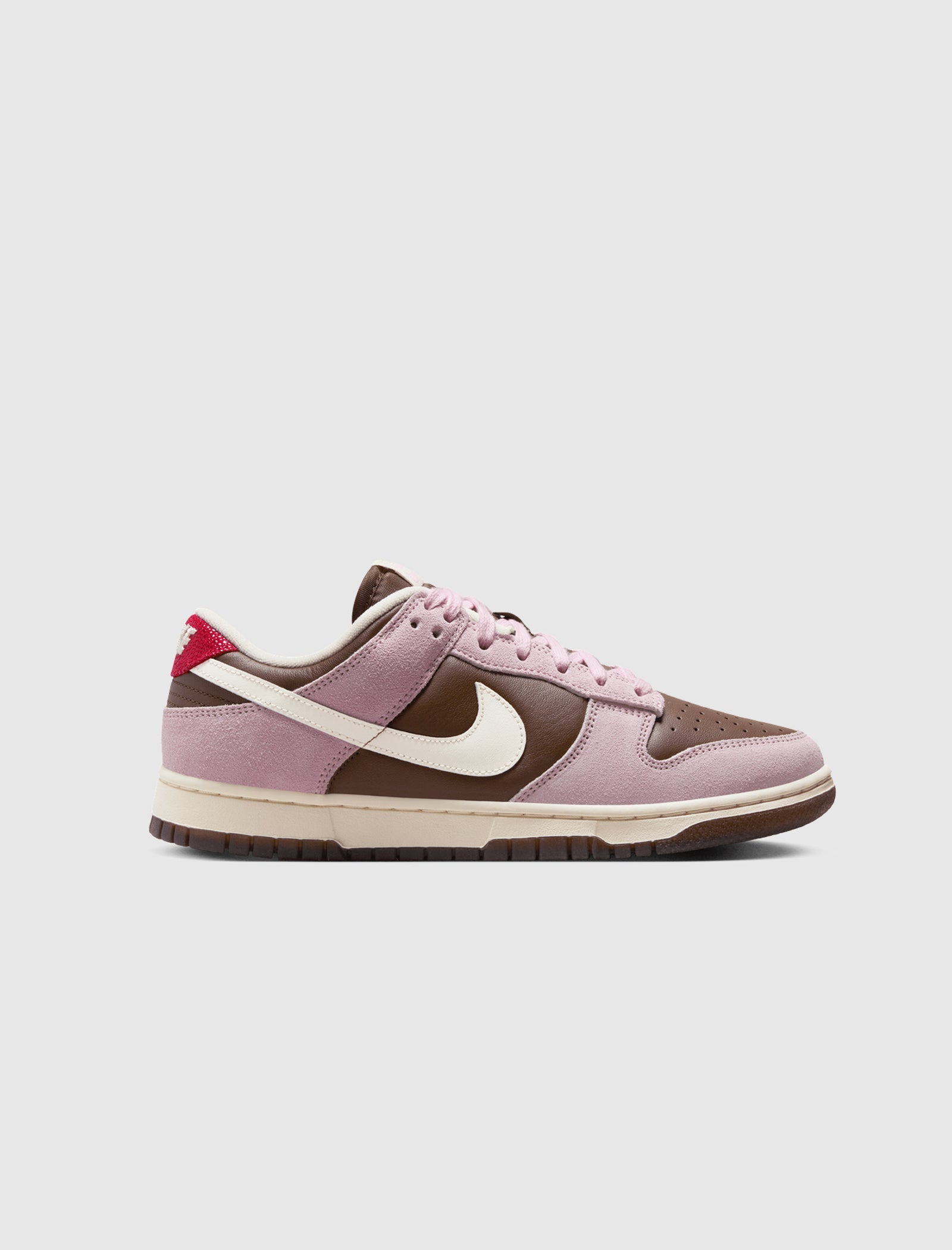 Оригінальна Womens Dunk Low Neapolitan Nike – боковий вид - NIKE