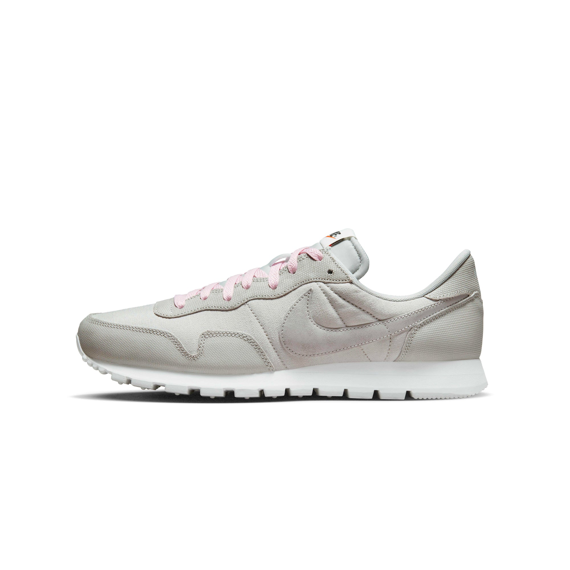 Nike Footwear оригінал | Швидка доставка Україна – боковий вид