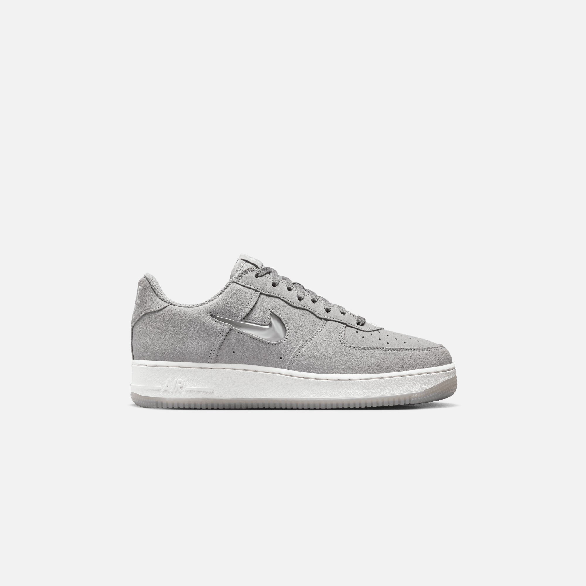 Nike Footwear оригінал | Швидка доставка Україна – боковий вид
