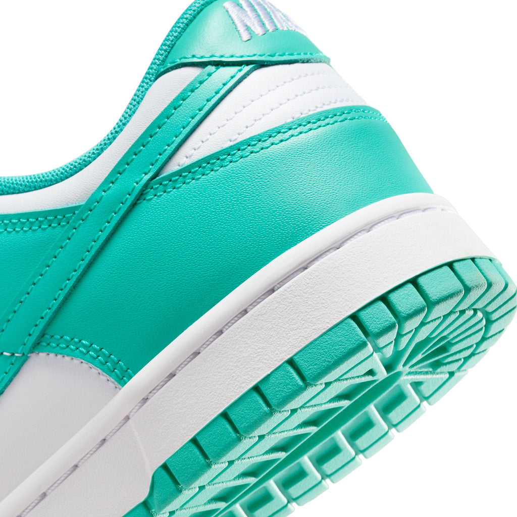 Mens Dunk Low Retro Clear Jade Shoes Nike – Гарантія оригінальності – збільшений вид