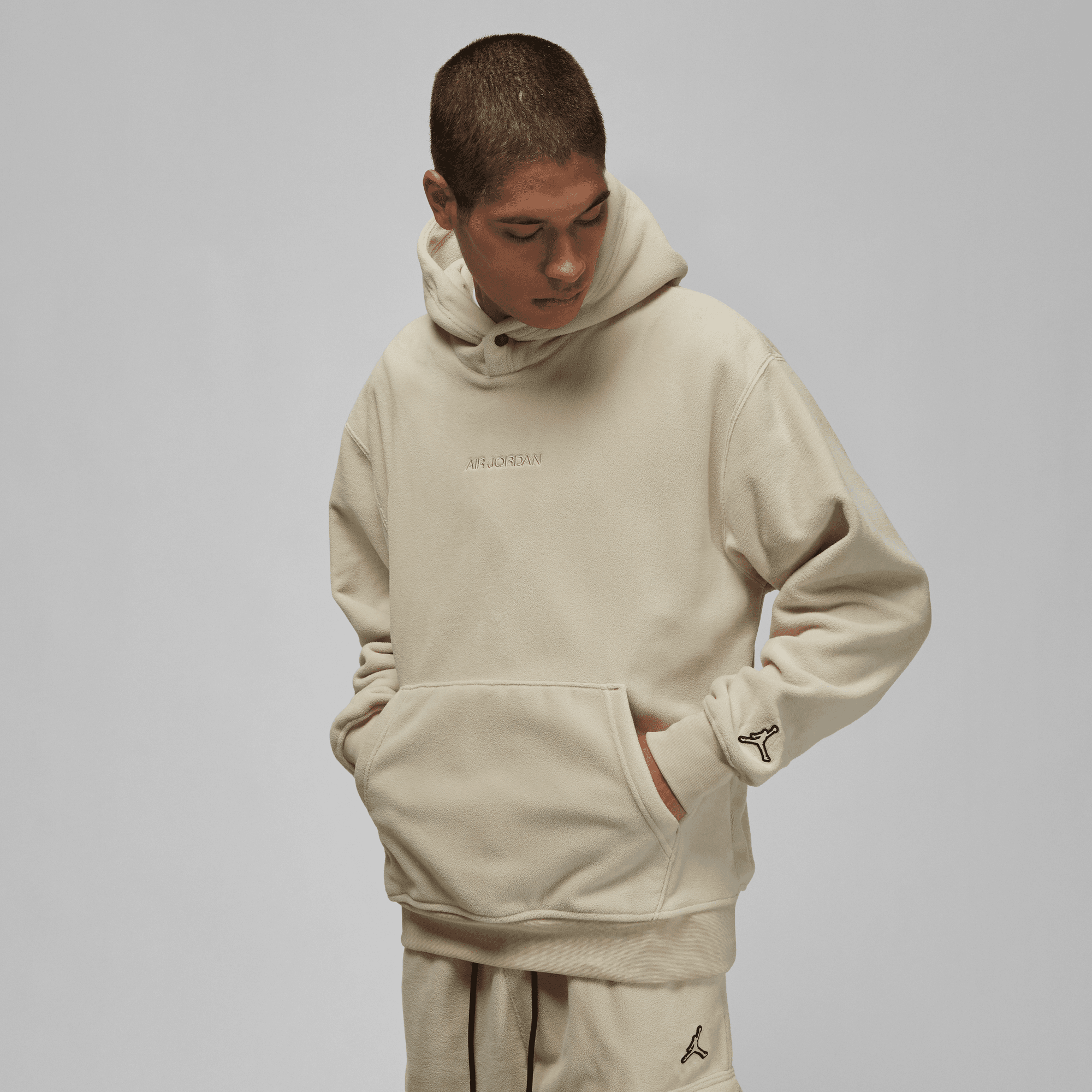 Mens Essential Winter Fleece Hoodie Air jordan – Гарантія оригінальності – вид ззаду