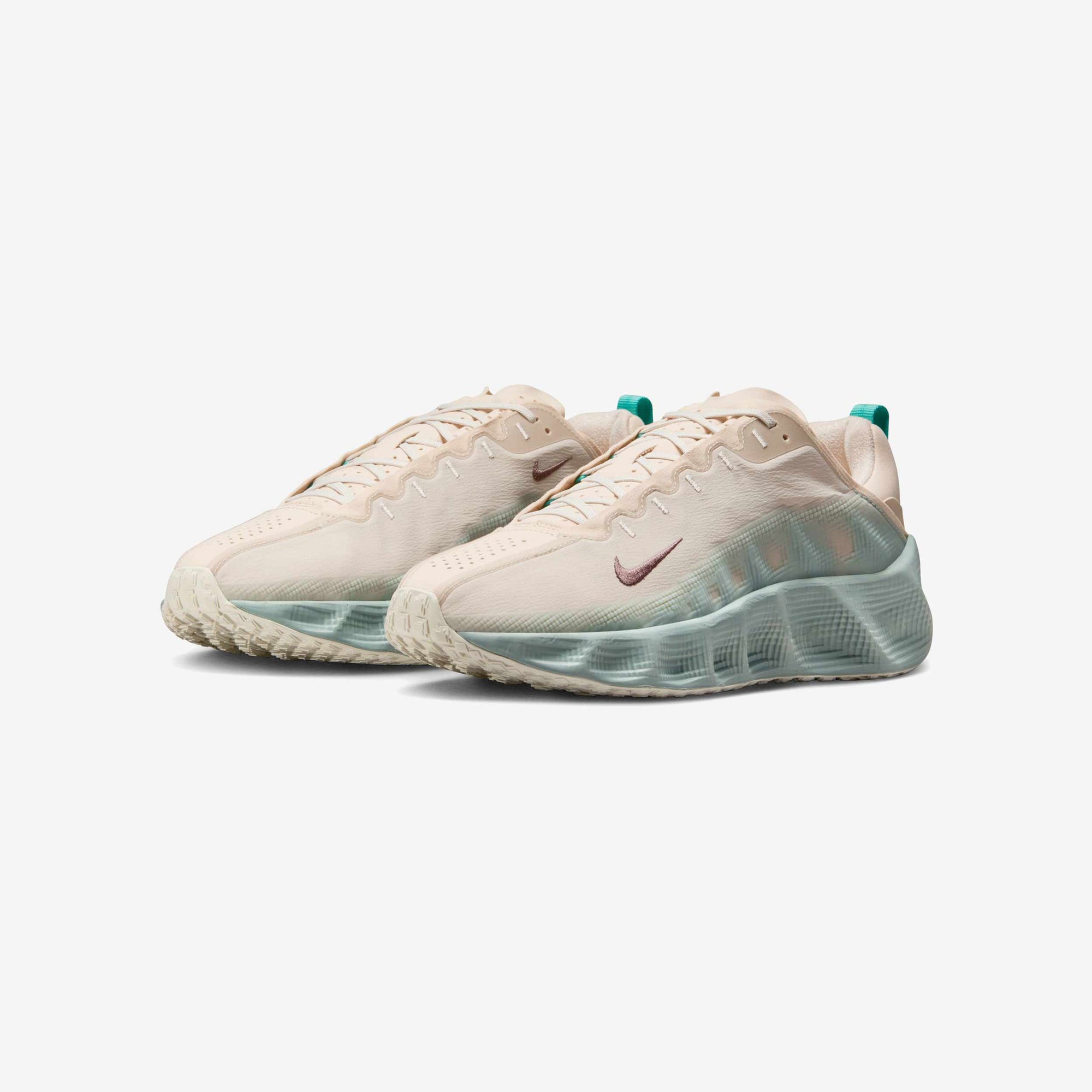 Оригінальна Ava Rover Nike – вид ззаду