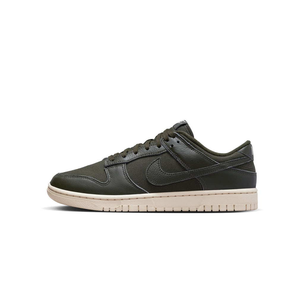 Оригінальна Dunk Low Retro Prm Shoes Sequoia Nike – боковий вид