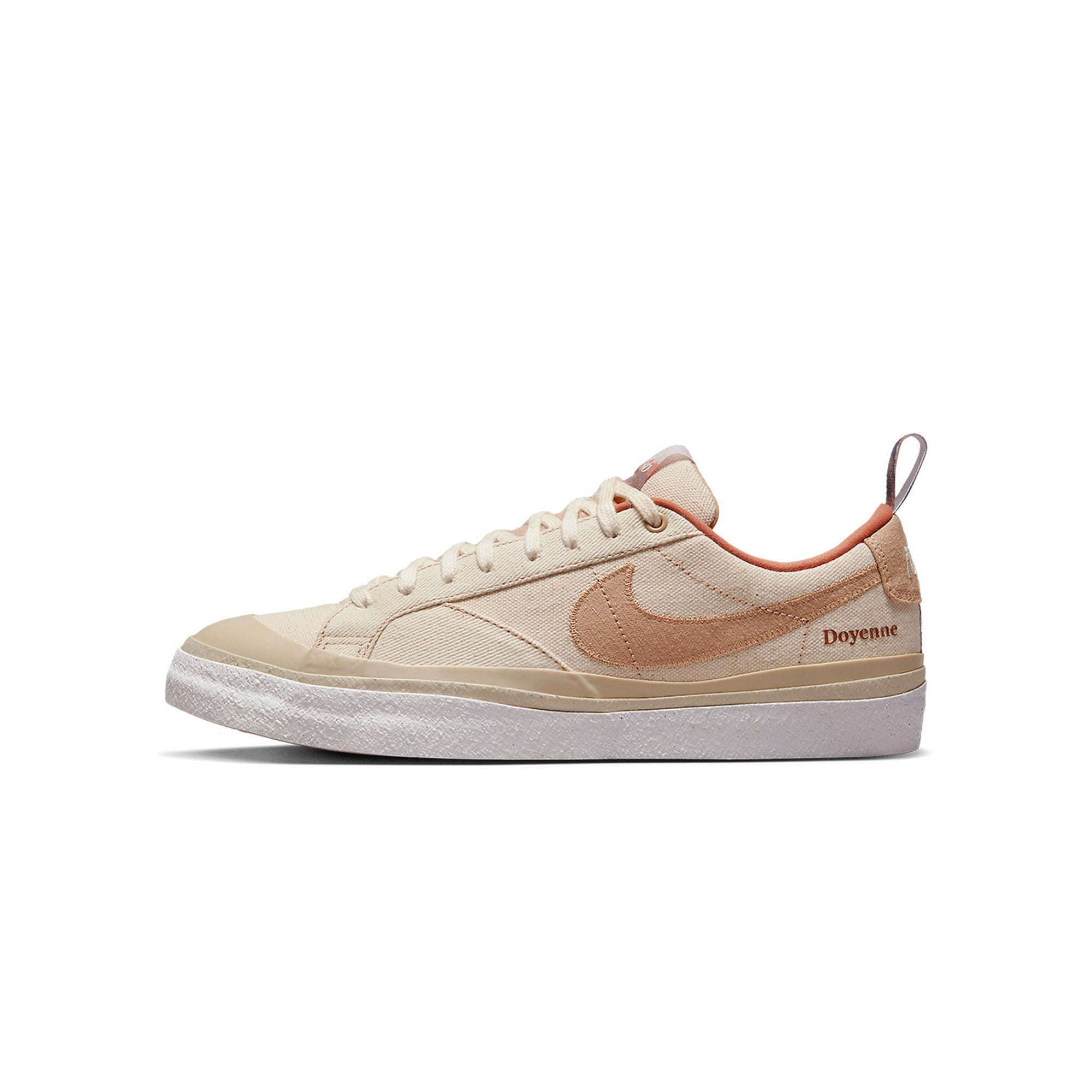Оригінальна X Doyenne Blazer Low Shoes Nike – боковий вид - NIKE