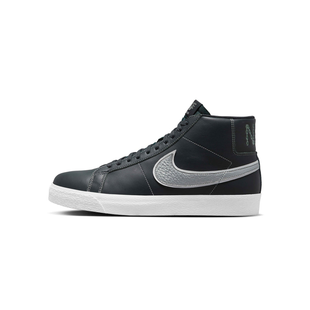 Nike Footwear оригінал | Швидка доставка Україна – боковий вид