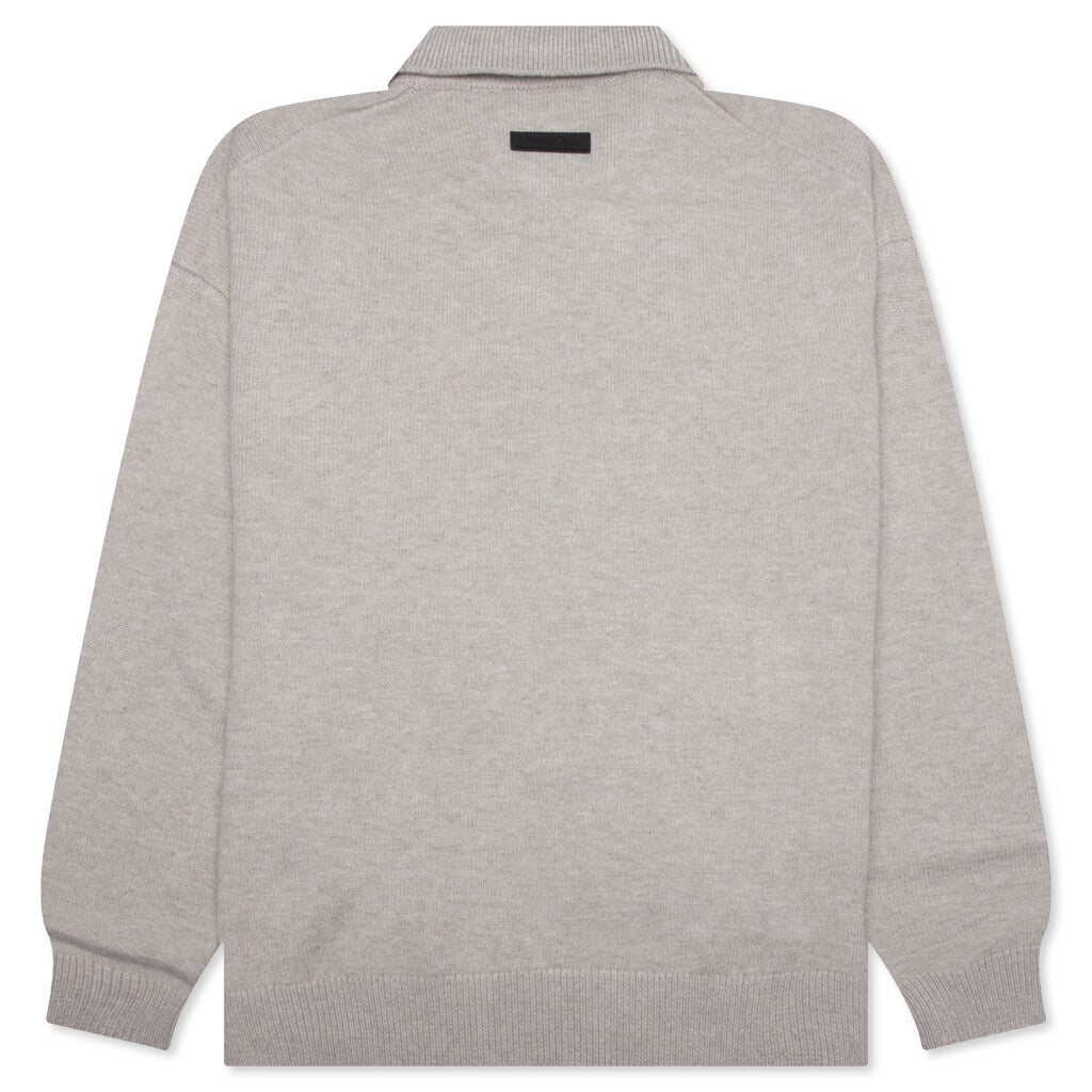 Оригінальна Essentials Knit Polo Fear of god – вид ззаду