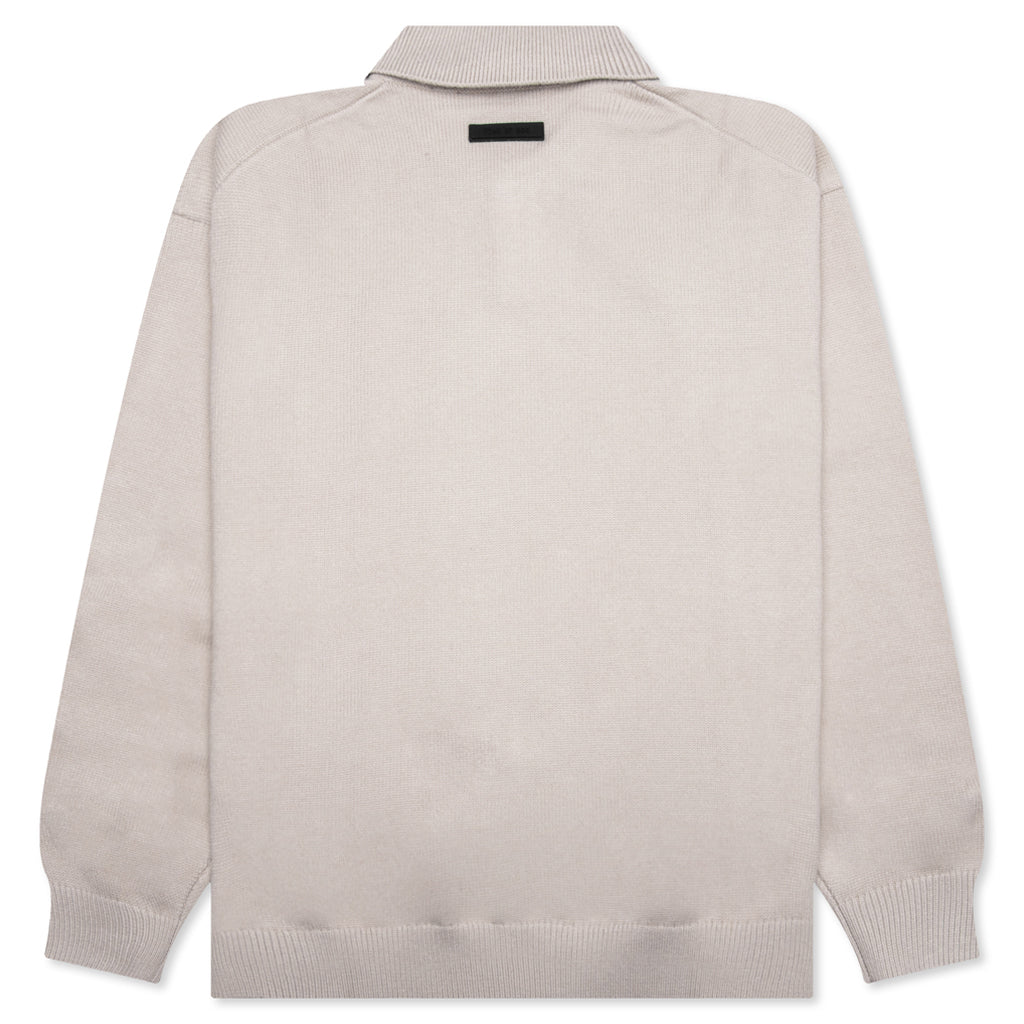 Оригінальна Essentials Knit Polo Fear of god – вид ззаду