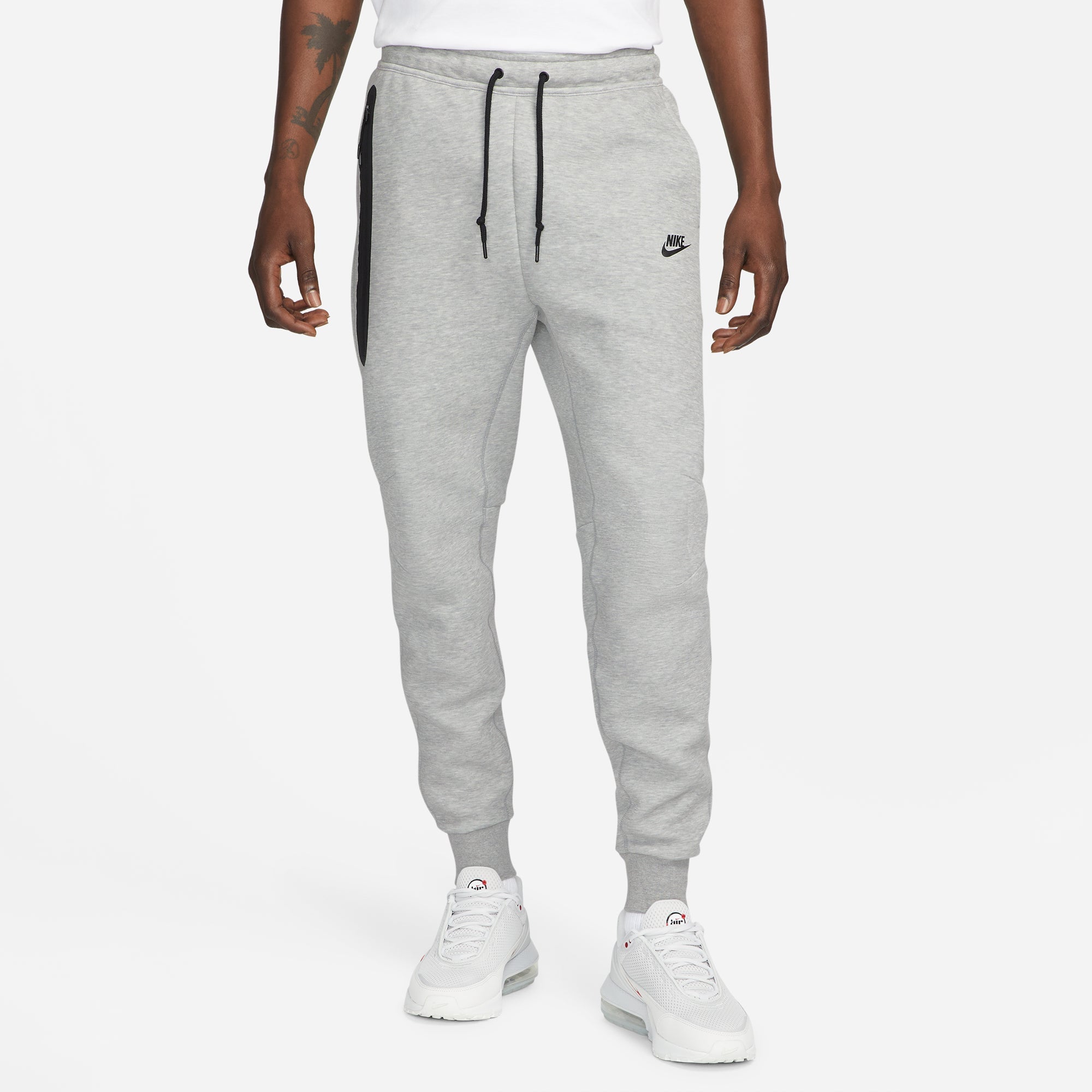 Оригінальна Mens Tech Fleece Sweatpants Nike – вид ззаду