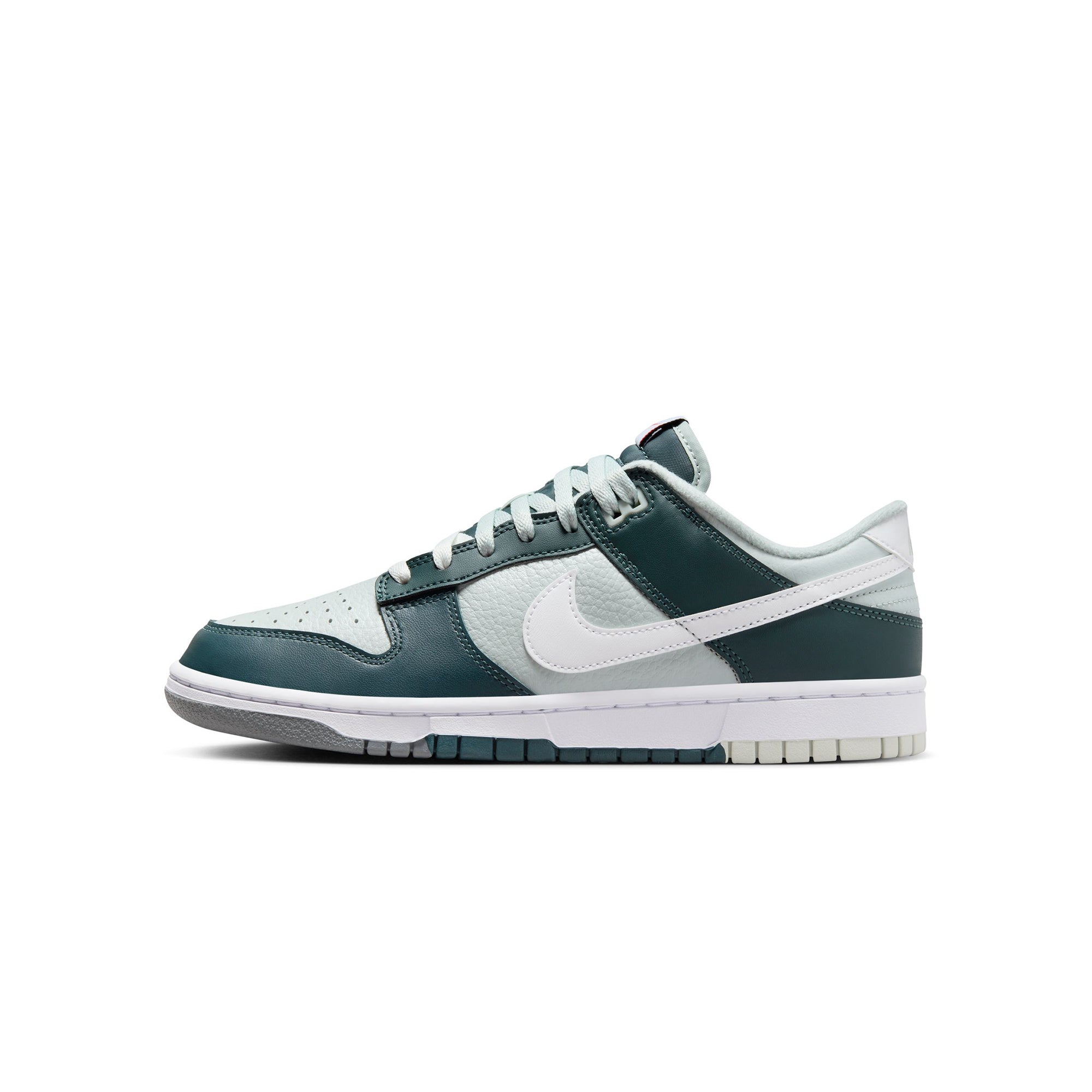 Dunk Low Retro Premium Shoes Nike – Гарантія оригінальності – боковий вид - NIKE