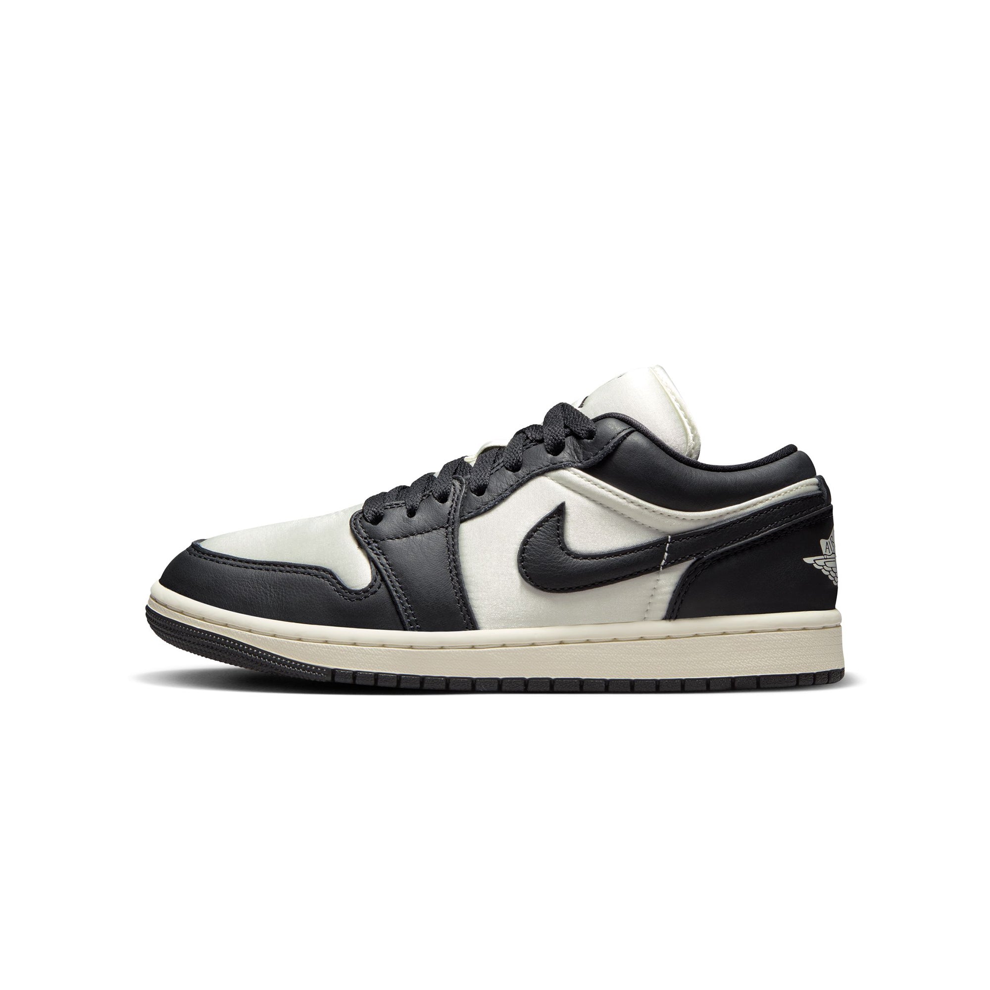 Оригінальна 1 Womens Low Se Shoes Air jordan – боковий вид