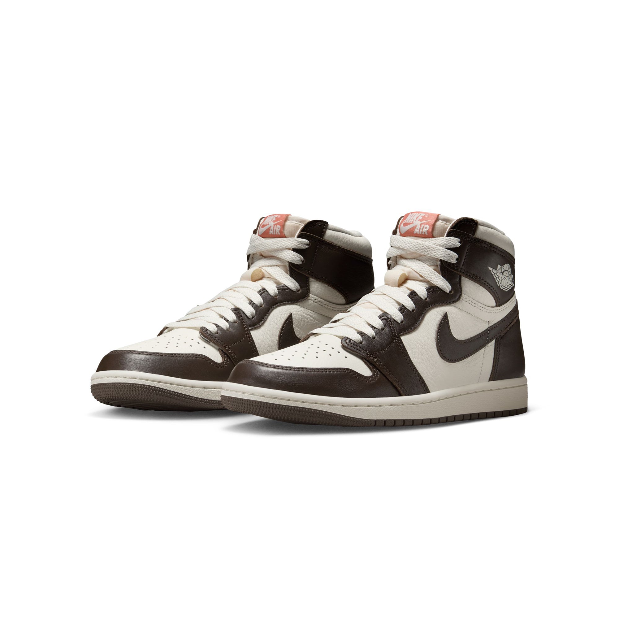 Оригінальна 1 Womens Retro High OG Shoes AIR JORDAN – вид ззаду