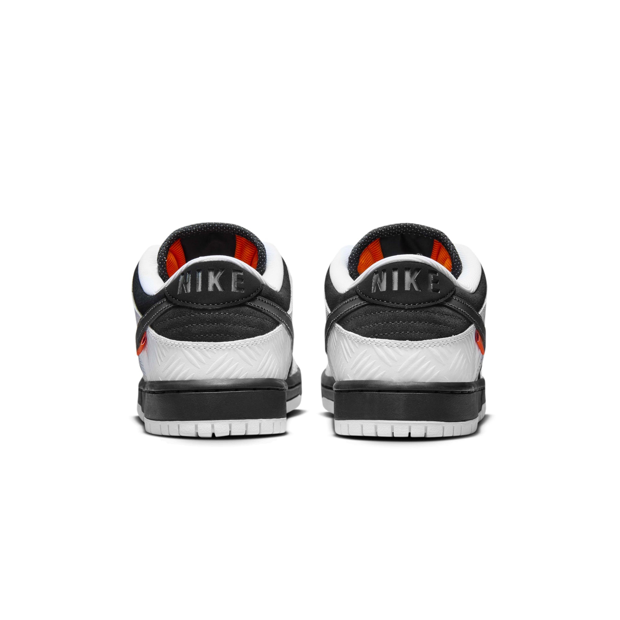 X Tightbooth Dunk Low Pro Shoes Nike – Гарантія оригінальності – детальний вид - NIKE