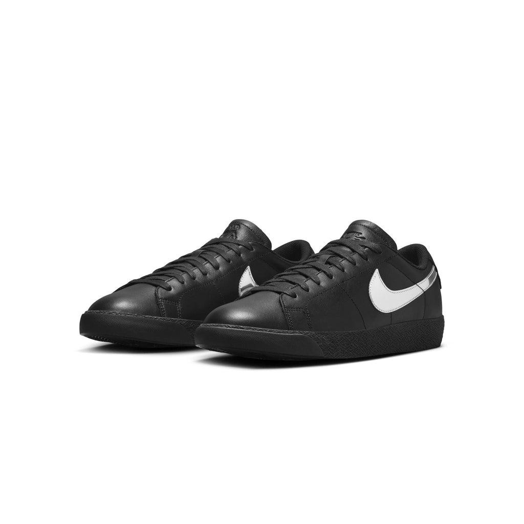 Оригінальна X Dancer Skateboards Mens Zoom Blazer Low Shoes Nike – вид ззаду