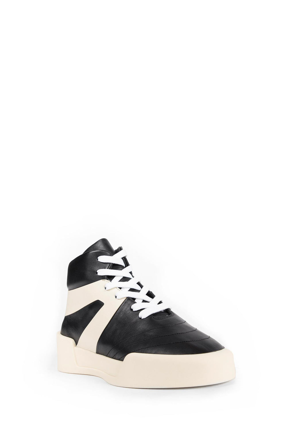 Basketball Leather High Top Sneakers Fear of god – Гарантія оригінальності – вид ззаду