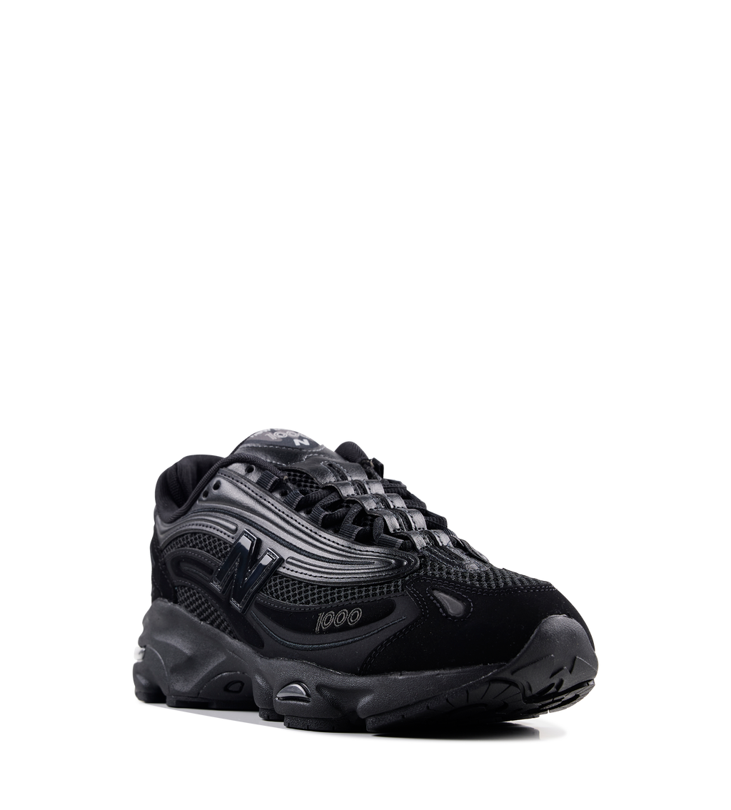 Оригінальна 1000 Sneakers In Black New balance – вид ззаду