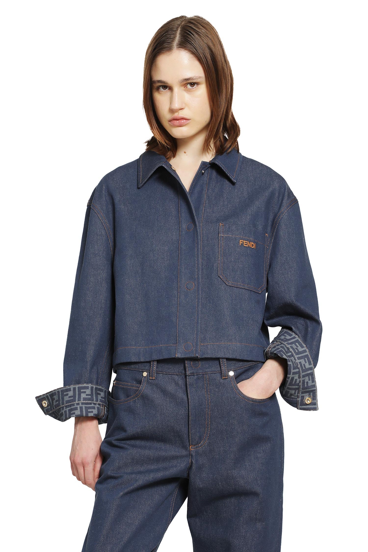 Оригінальна Cropped Denim Jacket Fendi – боковий вид