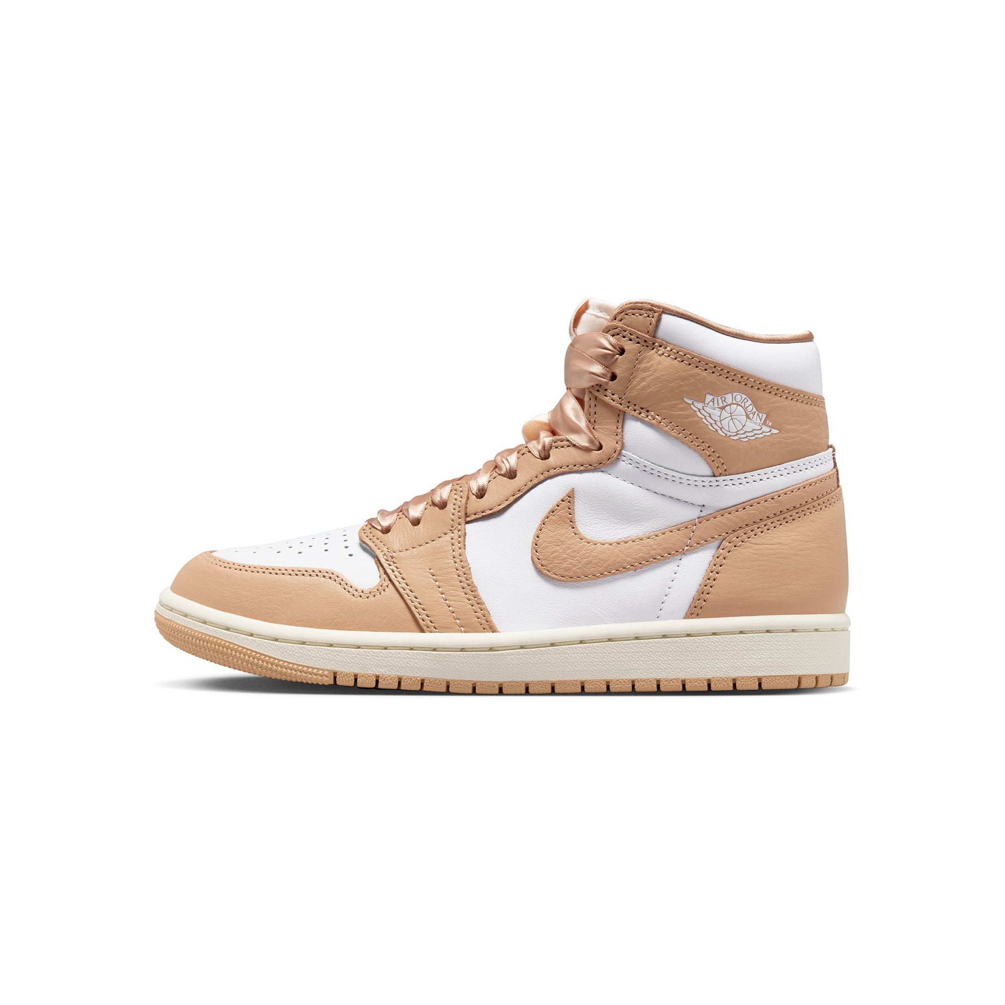 1 Womens Retro High Og Shoes Air jordan оригінал – Купити в Україні – боковий вид