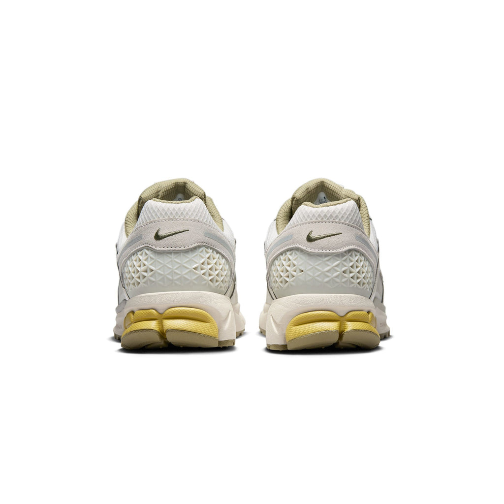 Оригінальна Mens Zoom Vomero 5 Shoes Nike – детальний вид