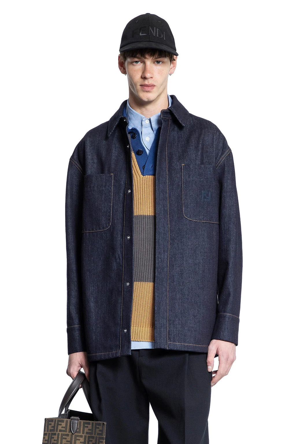 Оригінальна Selleria Denim Jacket Fendi – боковий вид