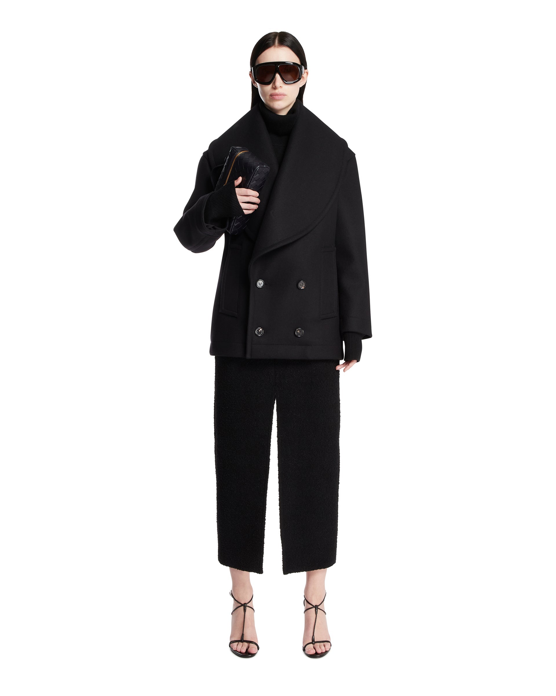 Оригінальна Black Double-Breasted Coat Bottega veneta – детальний вид
