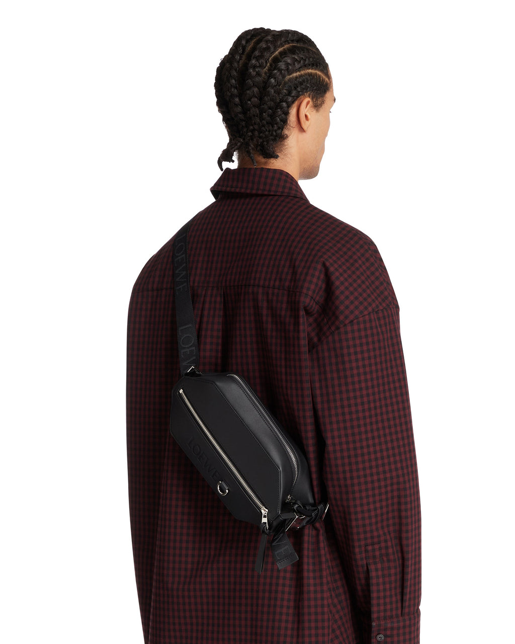 Оригінальна Black Leather Convertible Slingbag Loewe – детальний вид