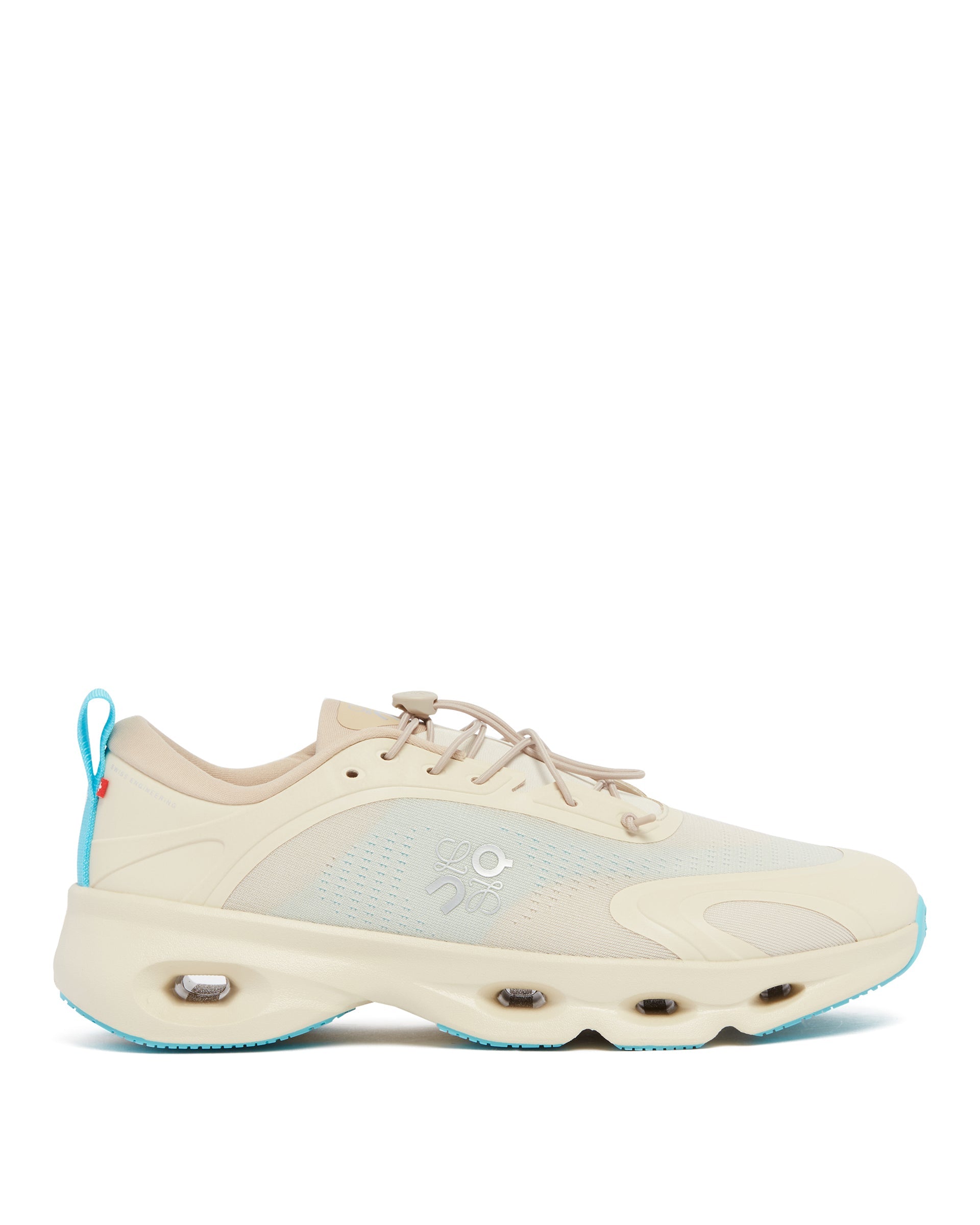 X On Beige And Light Blue Cloudsolo Sneakers Loewe – Гарантія оригінальності – боковий вид