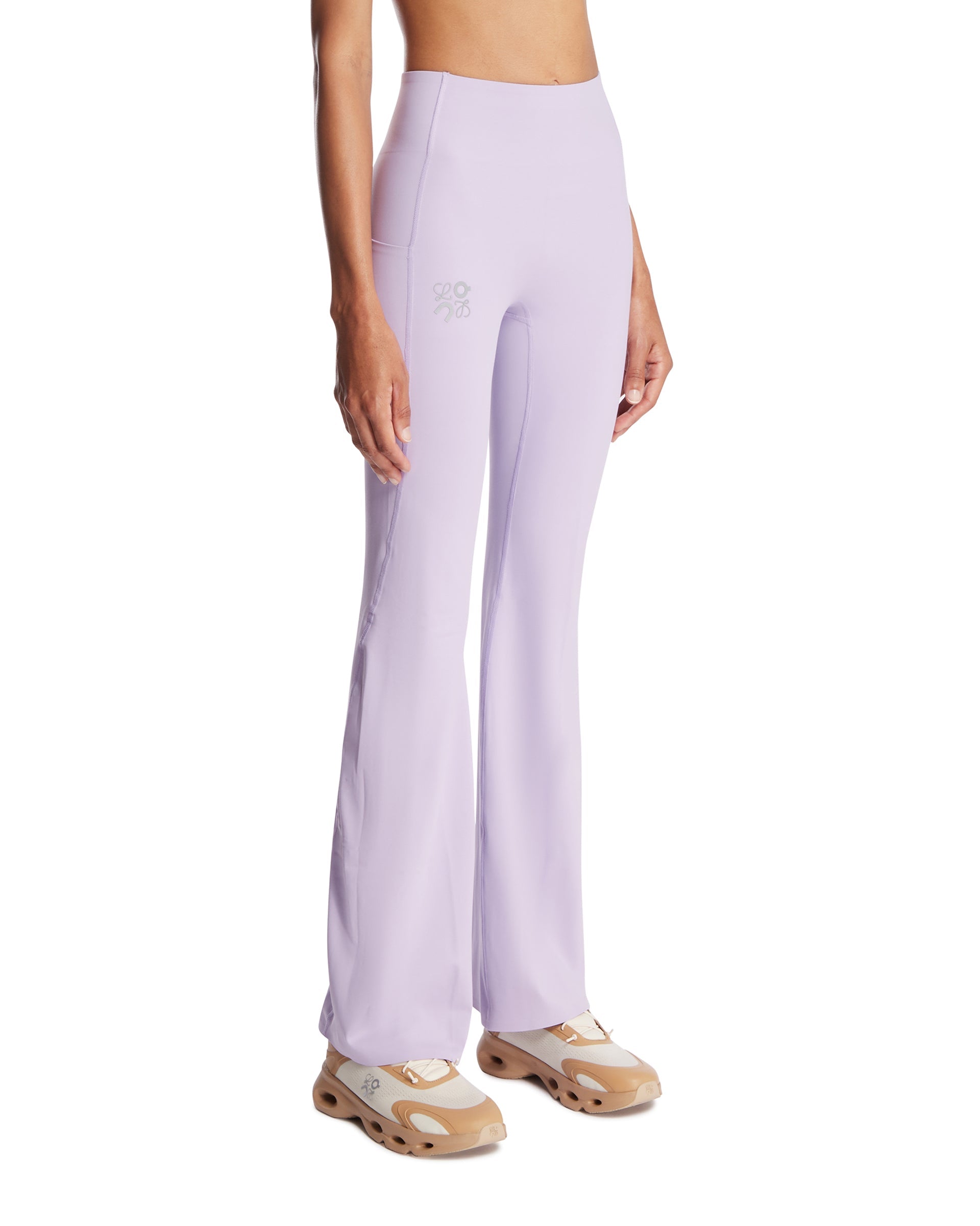 Оригінальна X On Purple Flared Leggings Loewe – вид ззаду