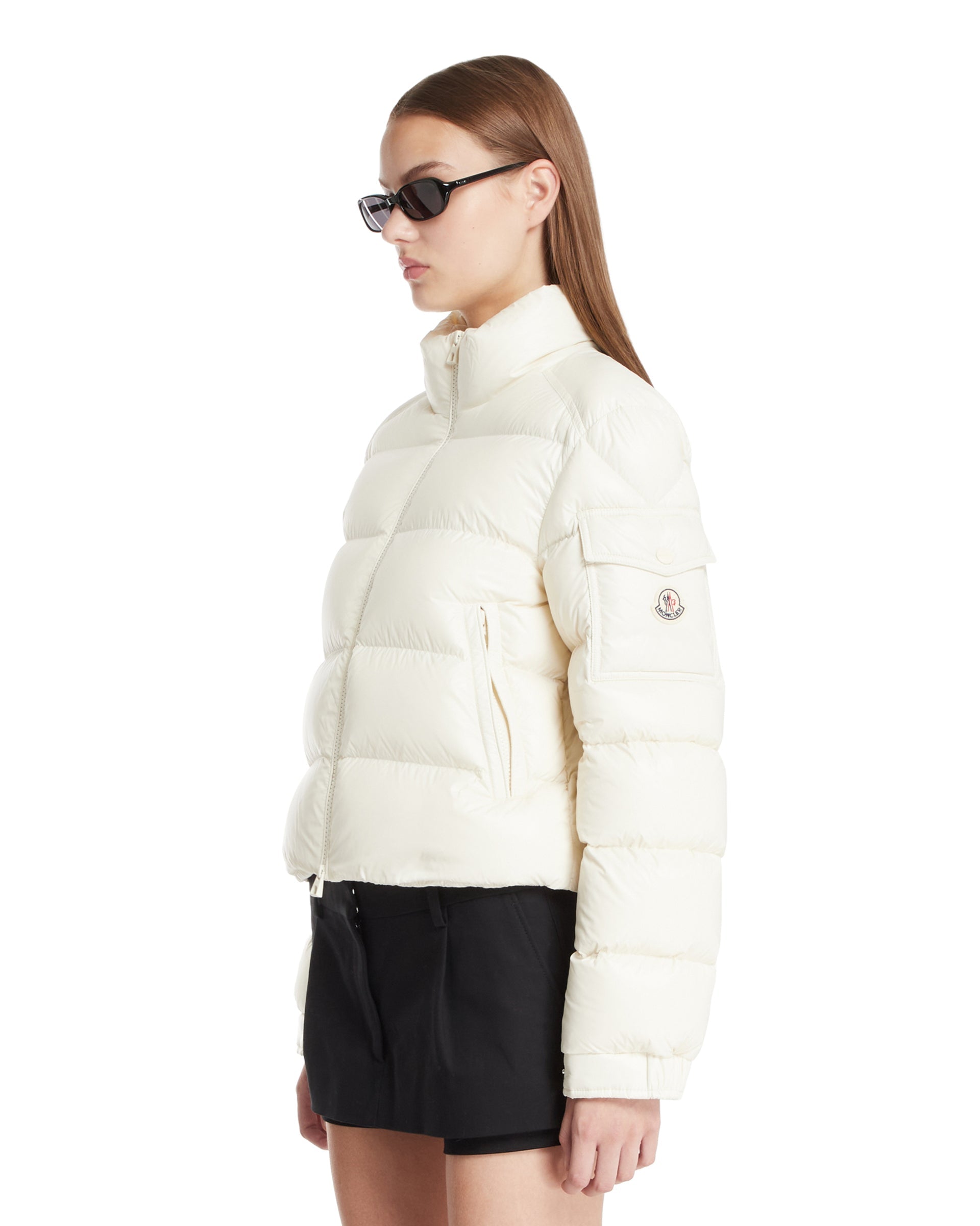 White Petra Short Down Jacket Moncler оригінал – Купити в Україні – вид ззаду