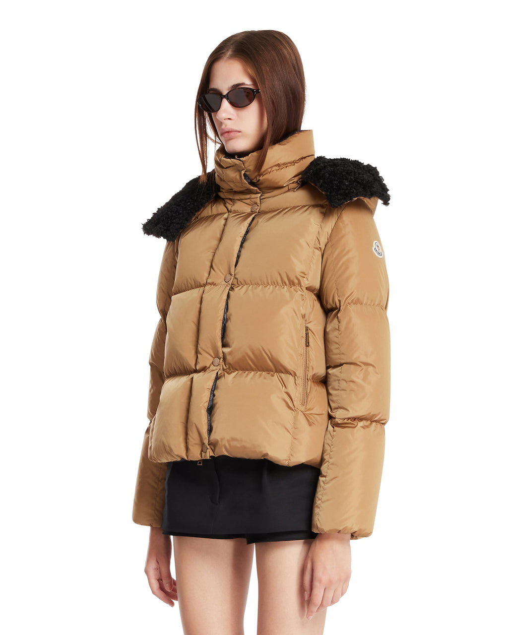 Оригінальна Brown Castelnou Short Puffer Jacket Moncler – вид ззаду