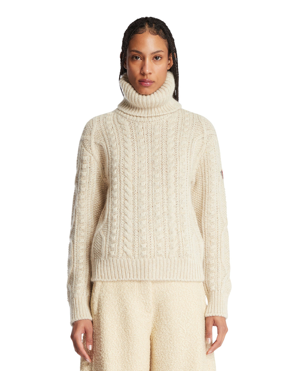 Оригінальна Ivory Wool Turtleneck Sweater Moncler – боковий вид