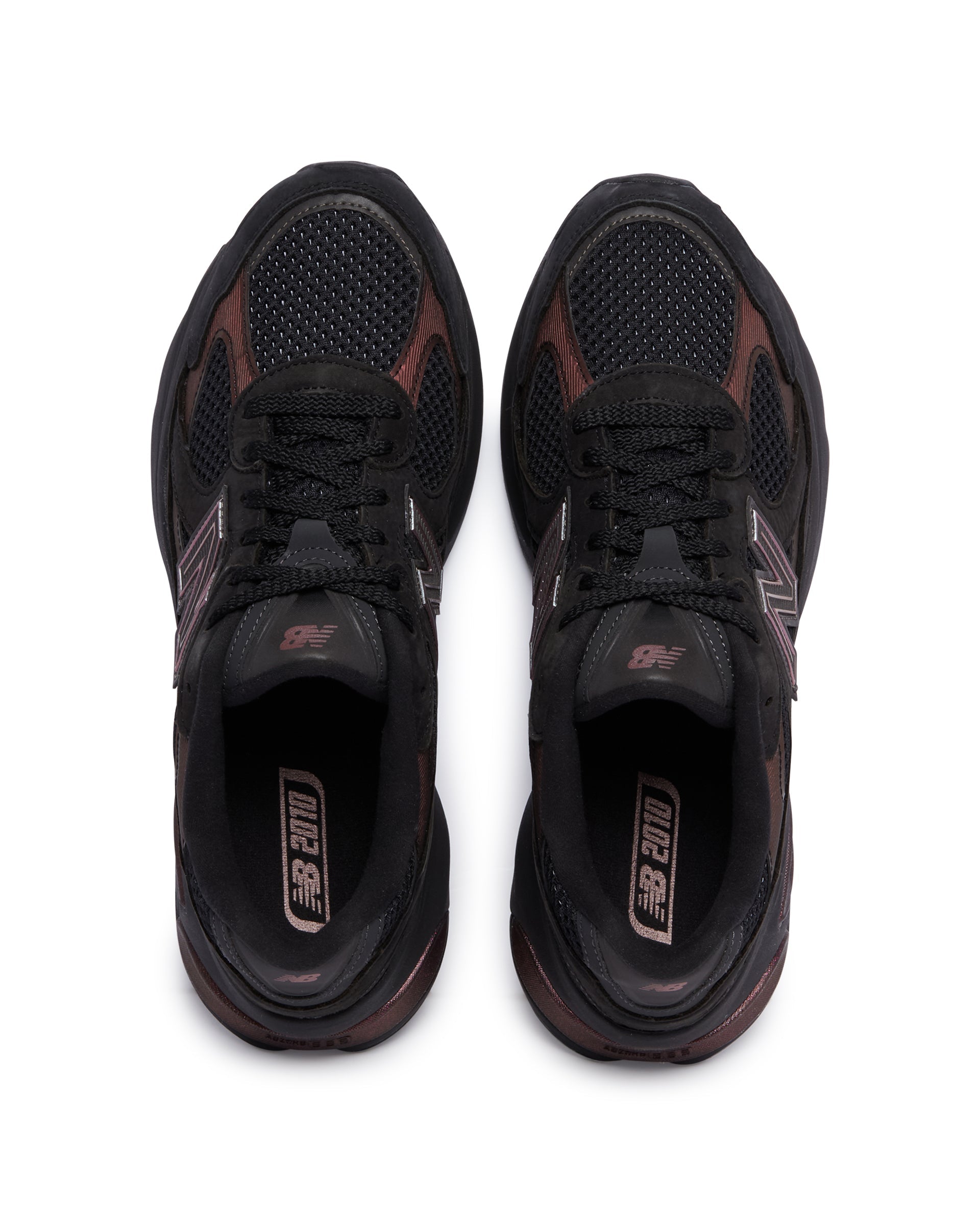 Black 2010 V1 Sneakers New balance оригінал – Купити в Україні – детальний вид
