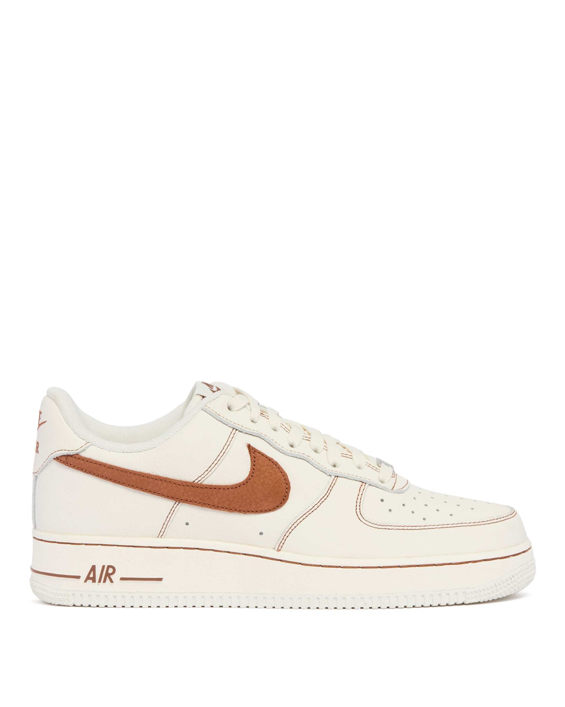 White Air Force 1 07 Lv8 Sneakers Nike – Гарантія оригінальності – боковий вид